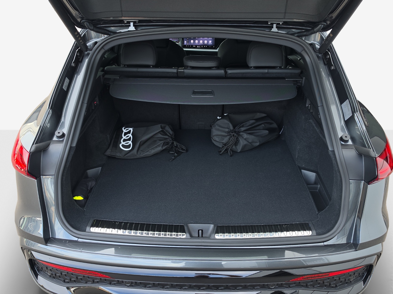 AUDI Q5 e-hybrid quattro 270 kW S-tronic-image-12