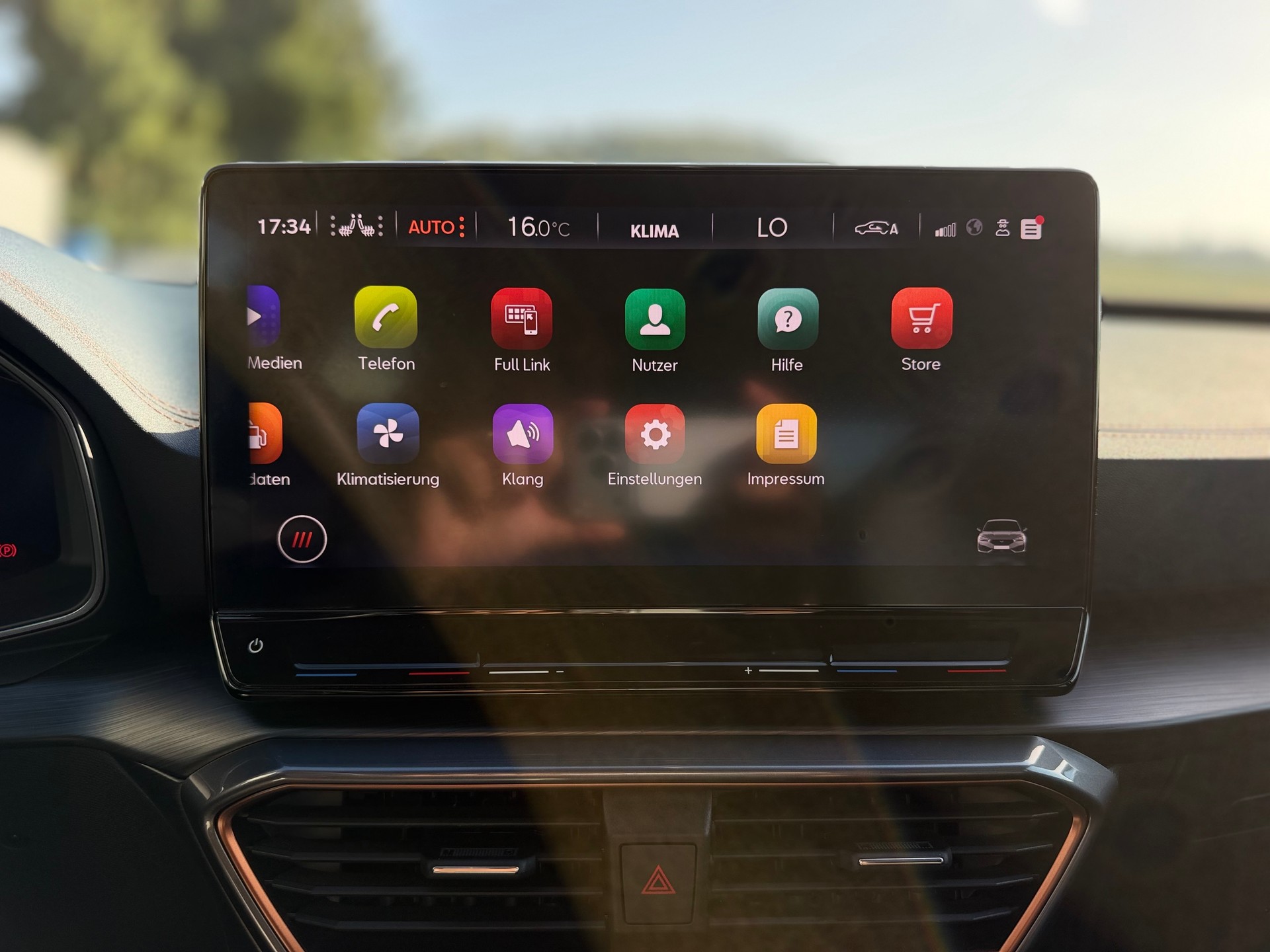 CUPRA LEON VZ 2.0 TSI DSG-image-21
