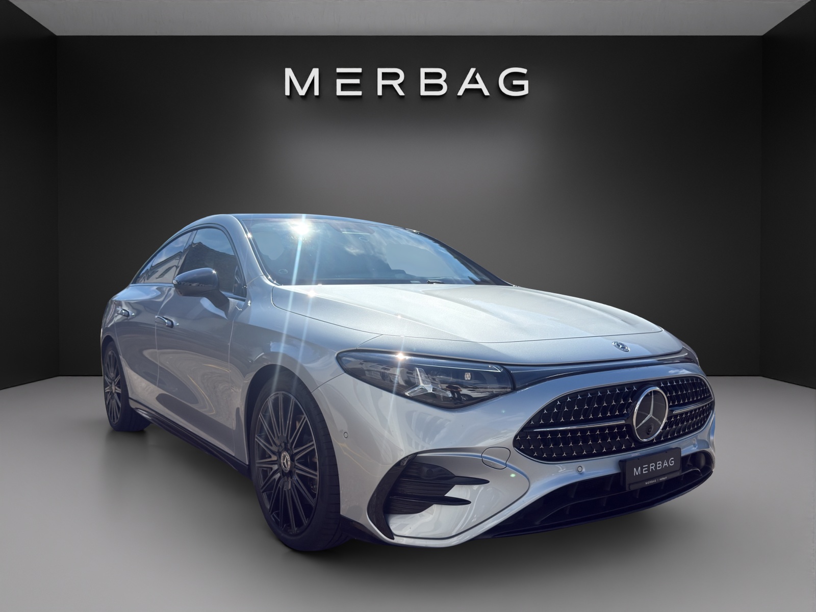 MERCEDES-BENZ CLA 220 8G-DCT 4Matic — slika 1