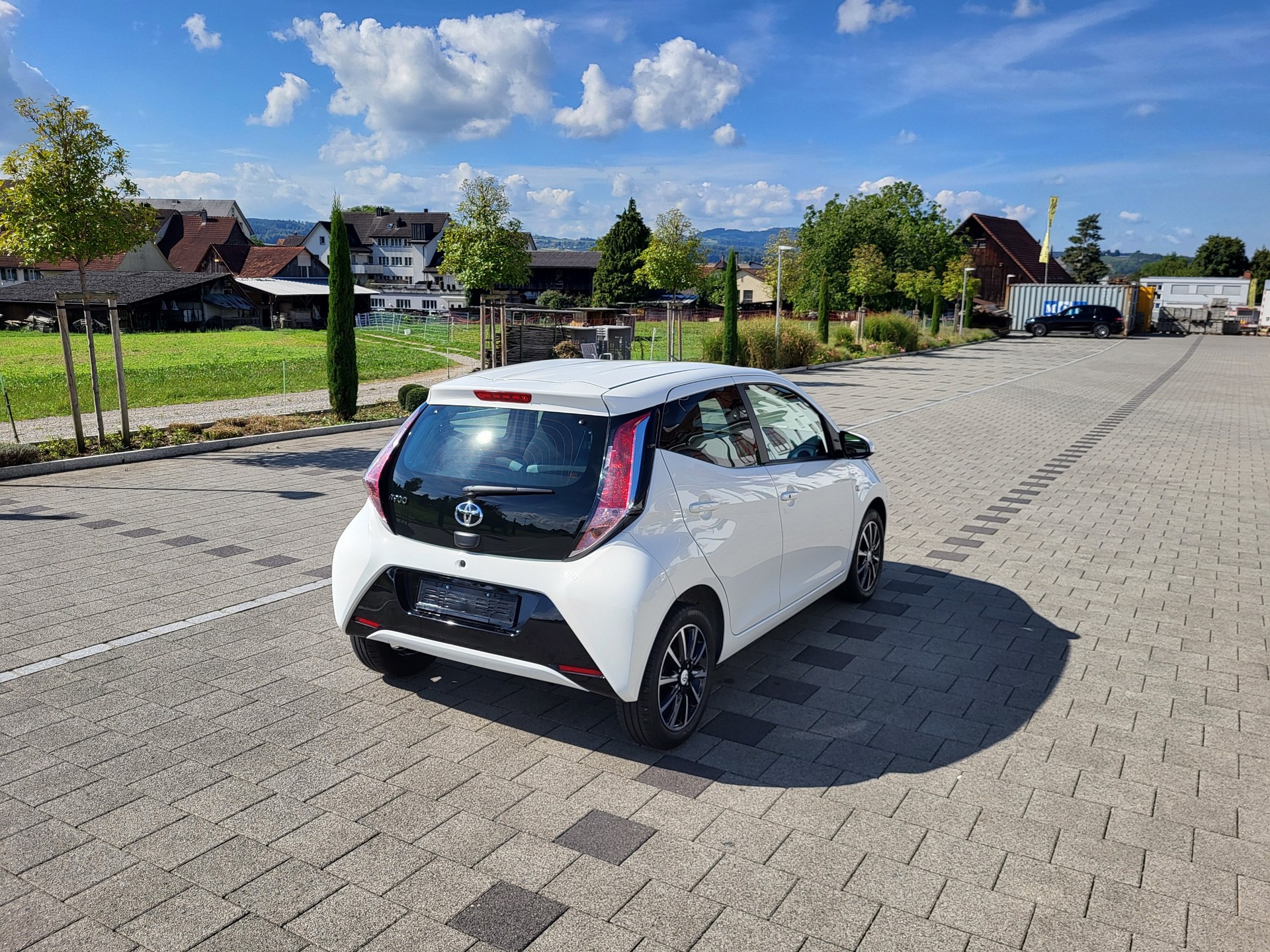 TOYOTA Aygo 1.0 VVT-i Trend MultiMode-image-1