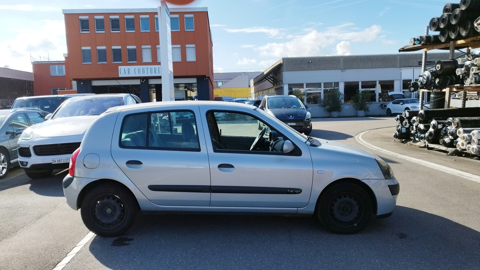 RENAULT Clio 1.4 16V Expression Confort-image-2