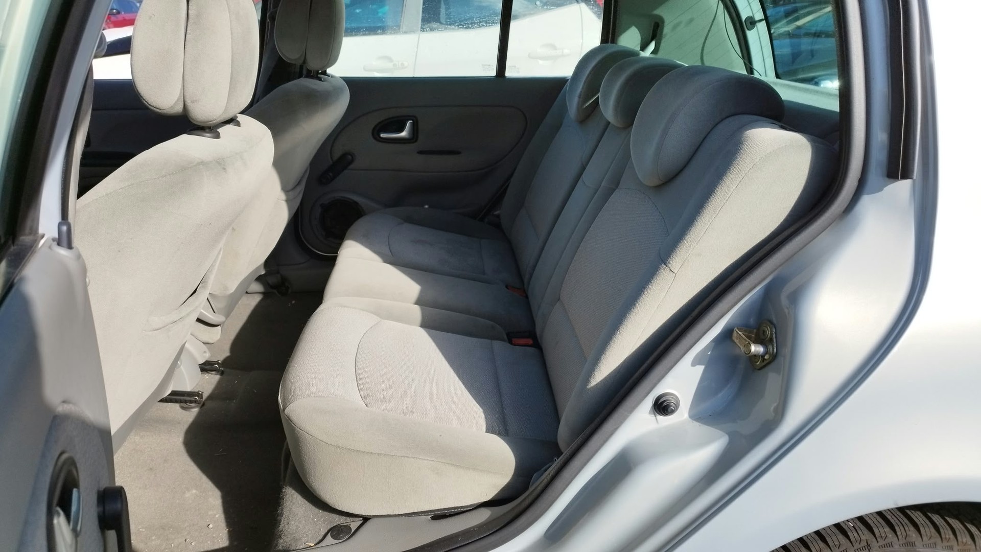 RENAULT Clio 1.4 16V Expression Confort-image-11