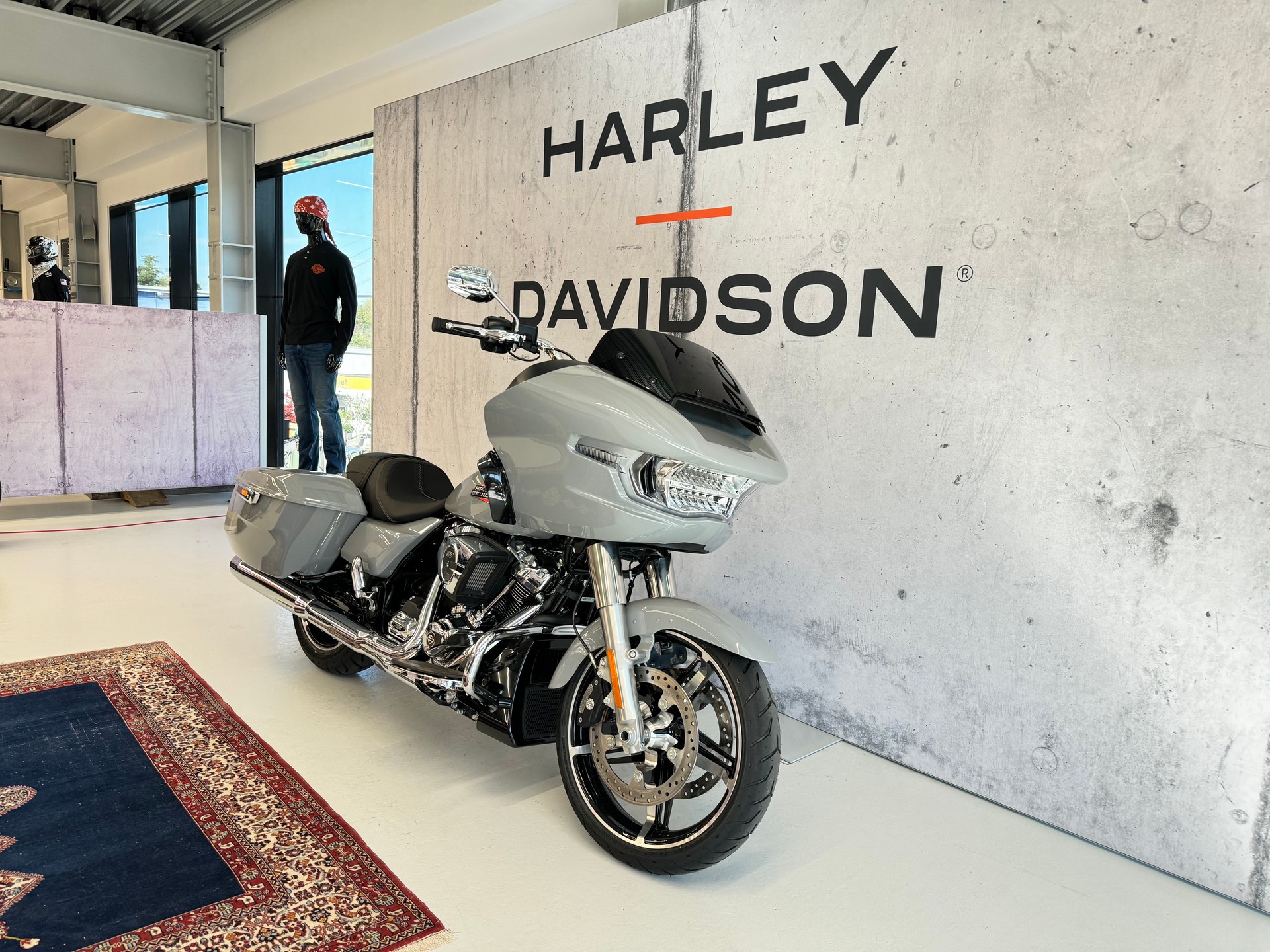 HARLEY-DAVIDSON FLTRX Road Glide 117-showroom-element-1