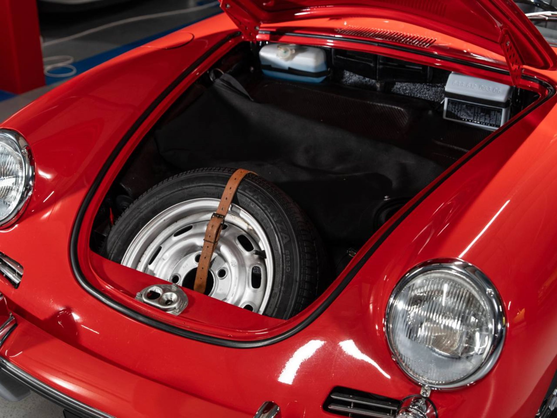 PORSCHE 356 C Cabriolet-image-20