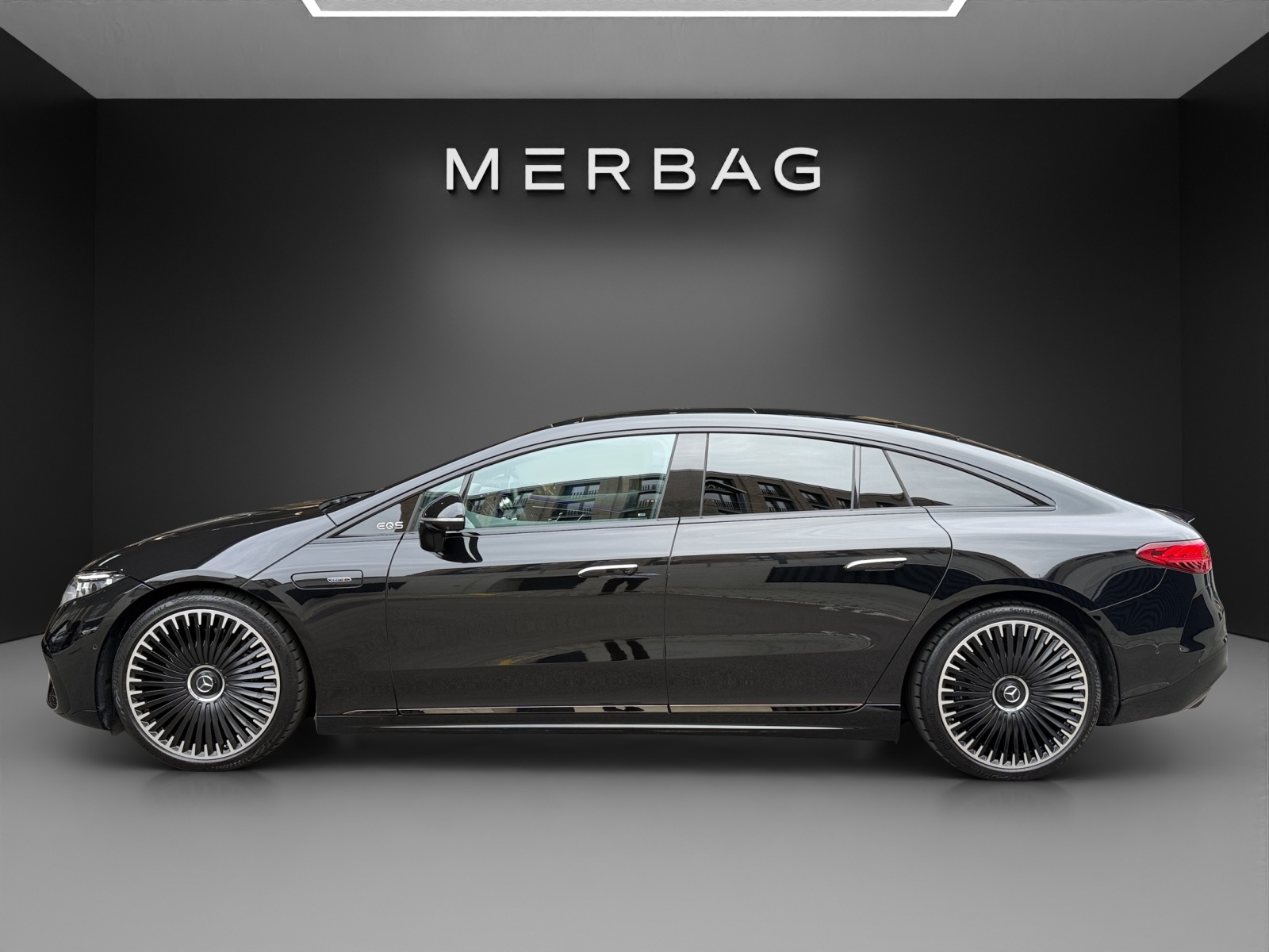 MERCEDES-BENZ EQS AMG 53 4Matic+-image-3