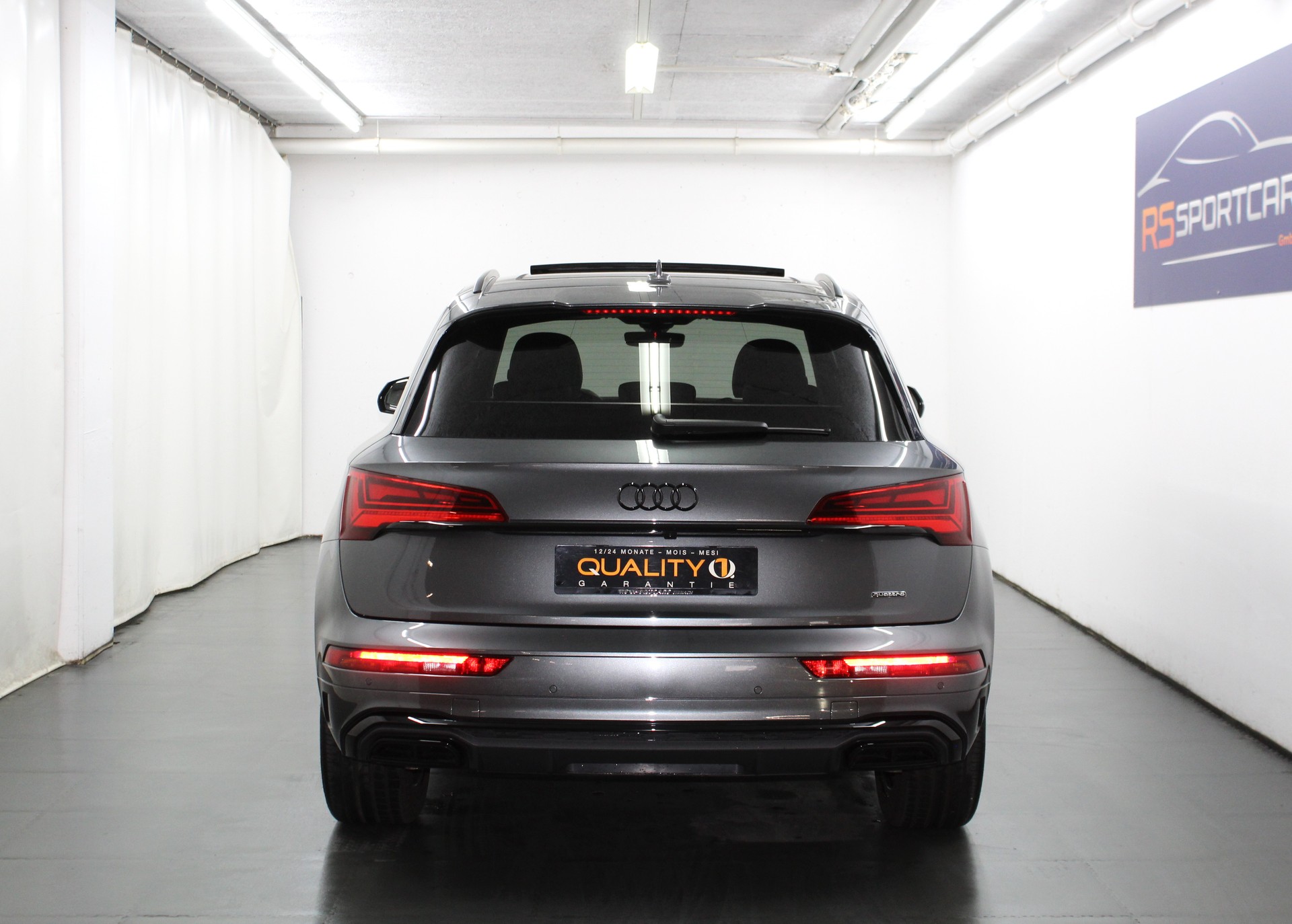 AUDI Q5 45 TFSI S-line quattro S-tronic S line Sportpaket / AHK / S Sportsitze / CH-Fahrzeug-image-5