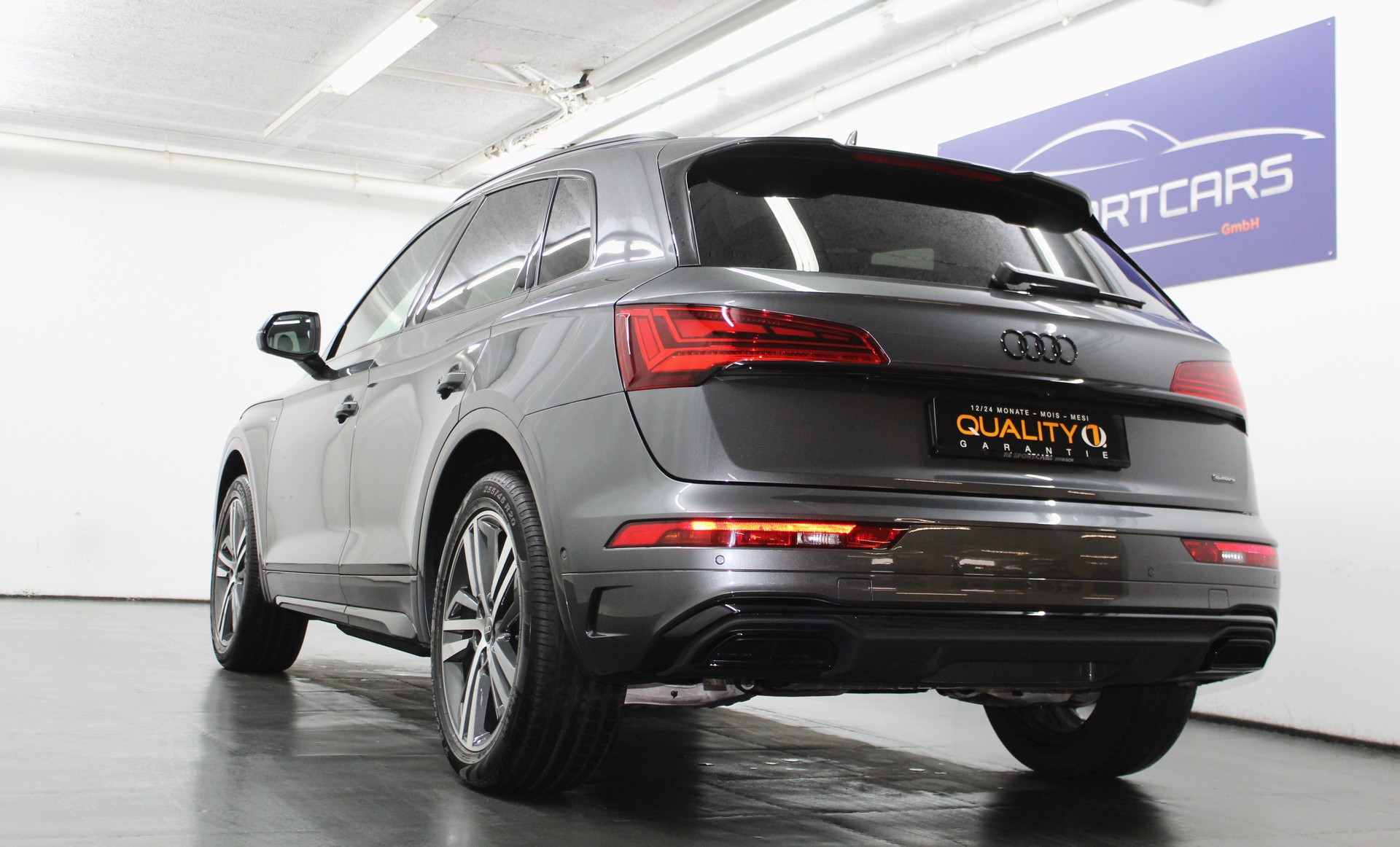 AUDI Q5 45 TFSI S-line quattro S-tronic S line Sportpaket / AHK / S Sportsitze / CH-Fahrzeug-image-4