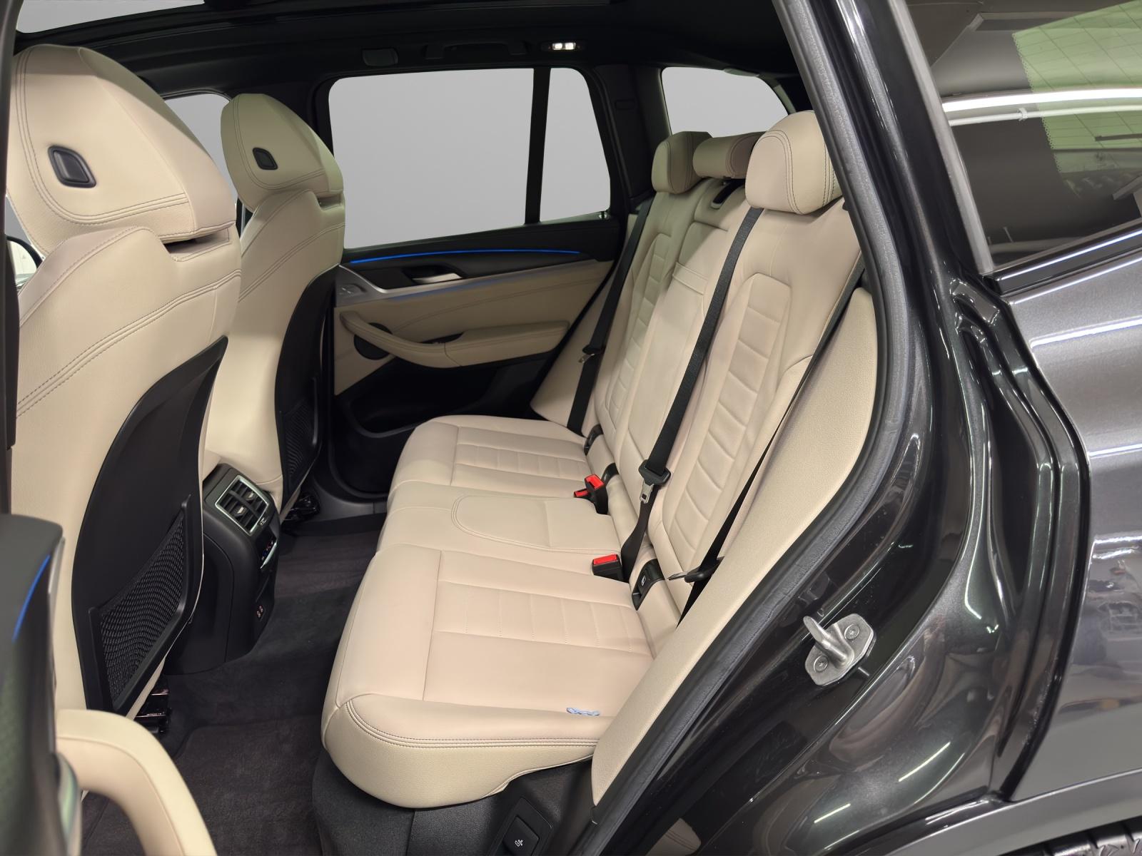 BMW iX3-image-13