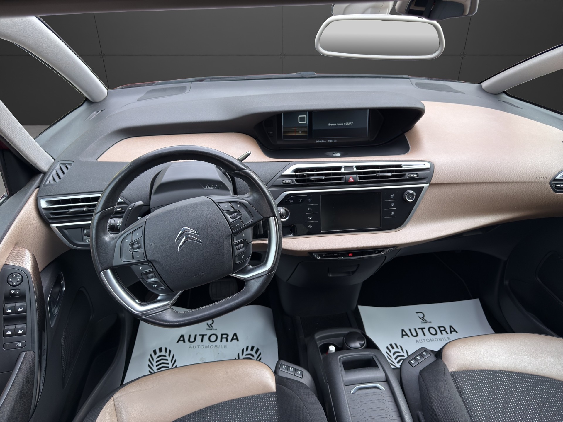 CITROEN C4 Picasso 1.6 e-HDi Attraction ETG6-image-10
