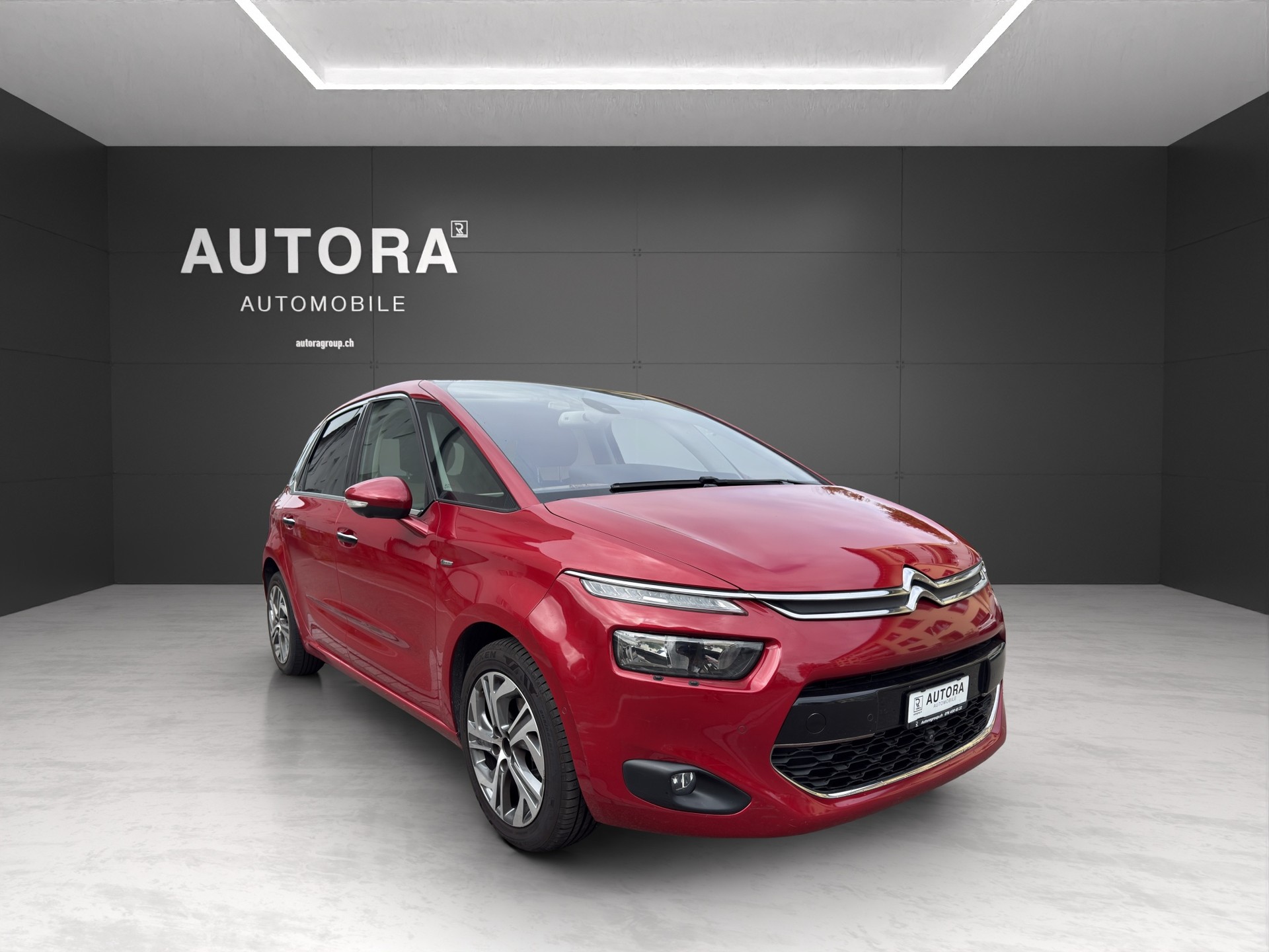 CITROEN C4 Picasso 1.6 e-HDi Attraction ETG6-image-7
