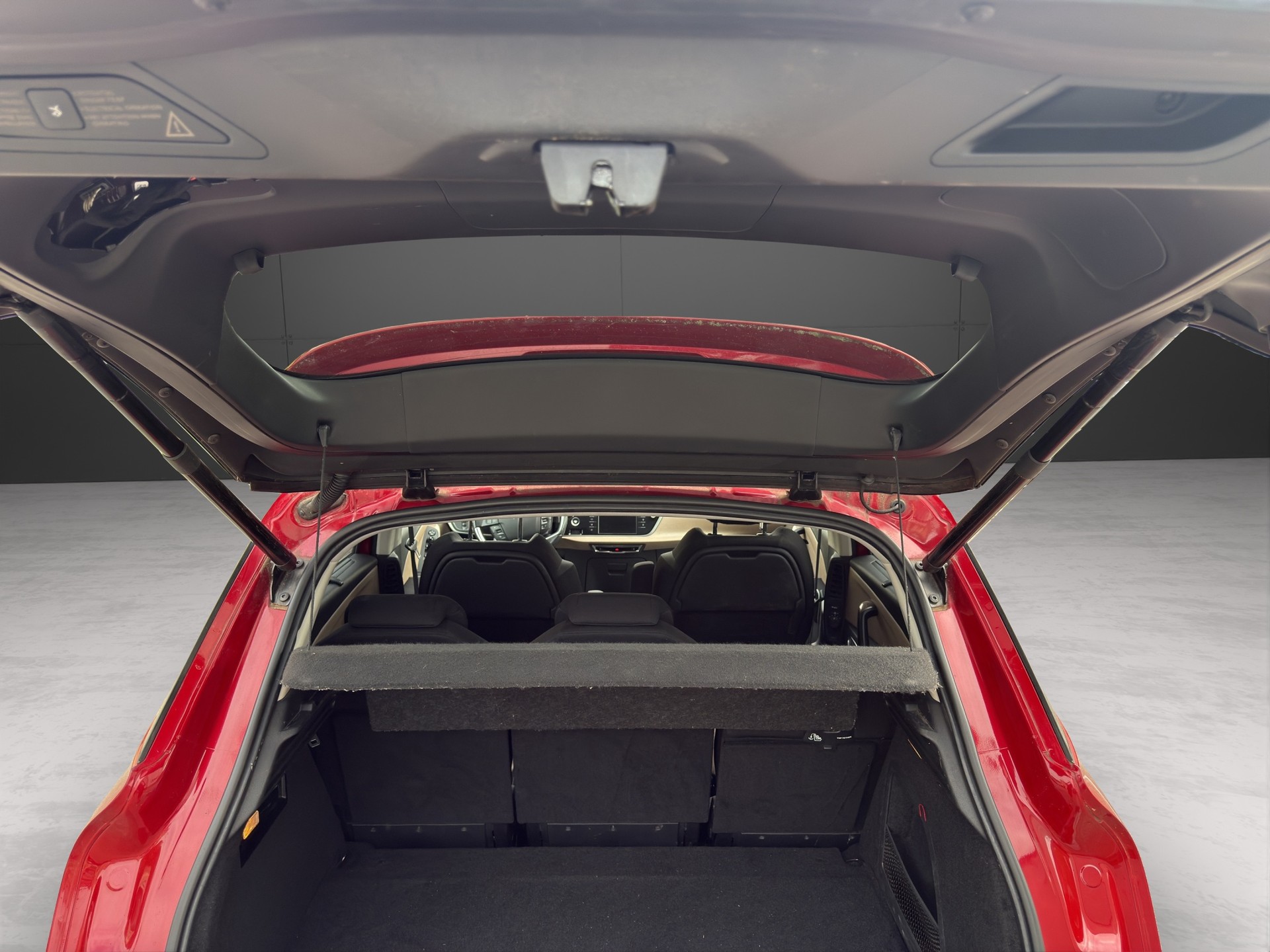 CITROEN C4 Picasso 1.6 e-HDi Attraction ETG6-image-15