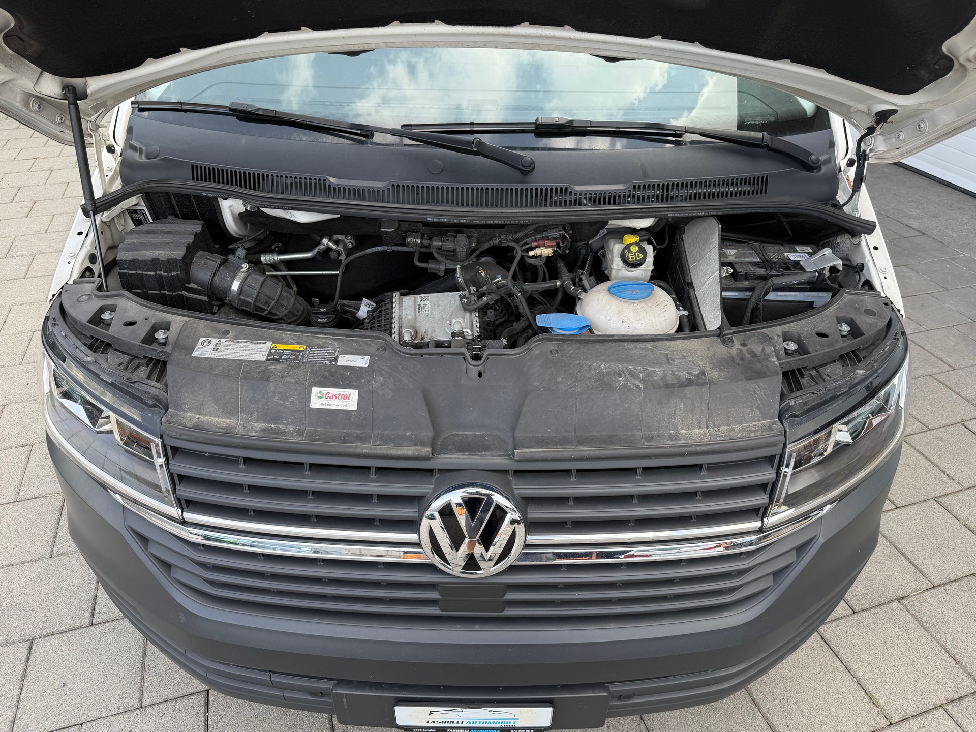 VW T6.1 2.0 TDI DSG-image-29