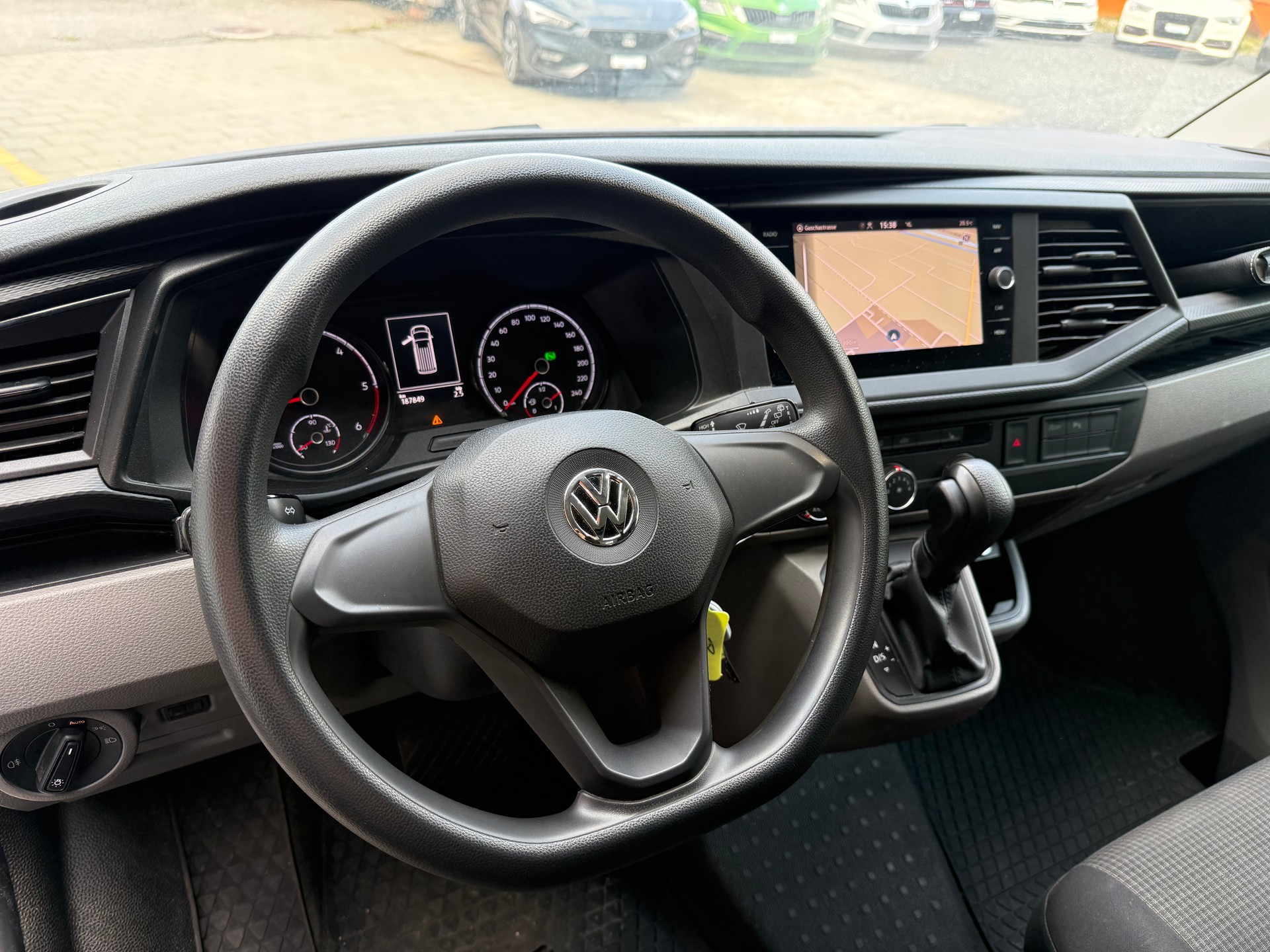 VW T6.1 2.0 TDI DSG-image-20