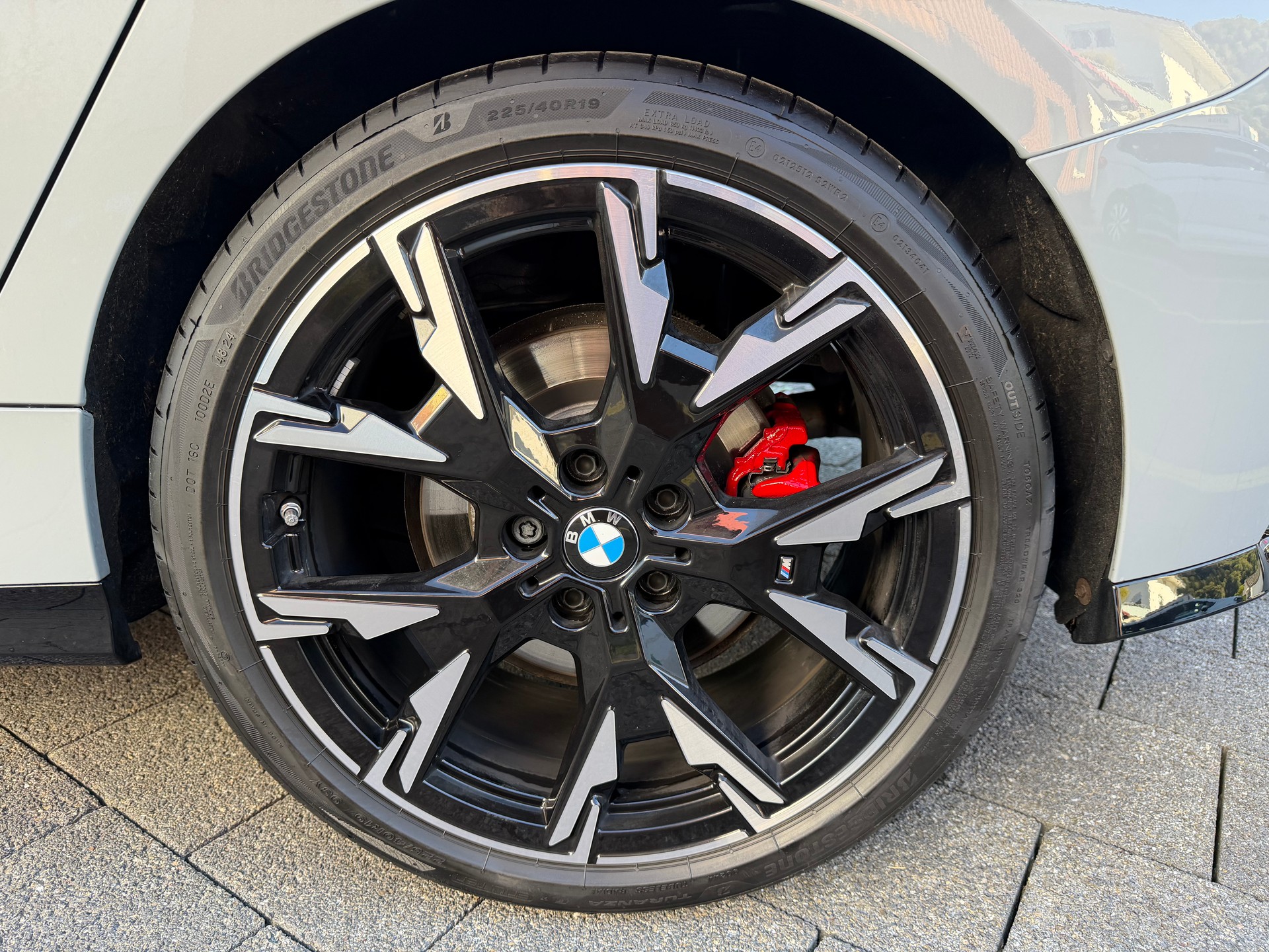 BMW 118d M Sport Pro Steptronic | HEAD-UP DISPLAY | MASSAGESITZE | 360° KAMERA | KEYLESS GO-image-28