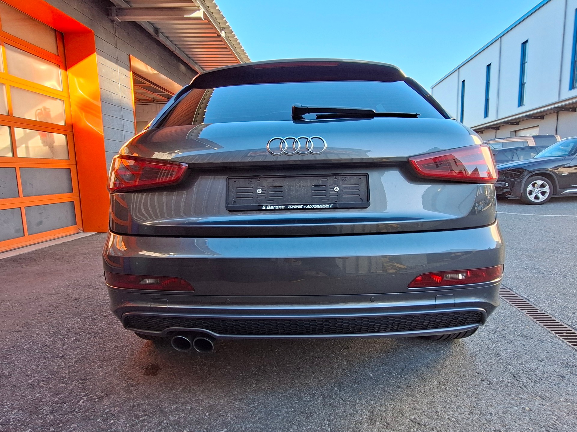 AUDI Q3 2.0 TDI quattro S-tronic-image-7