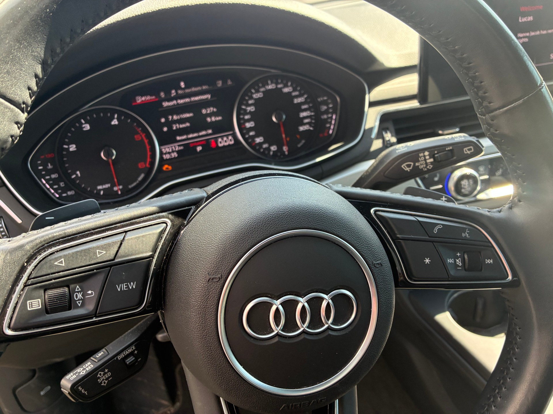 AUDI Avant 50 TDI Quattro S-Line-image-5