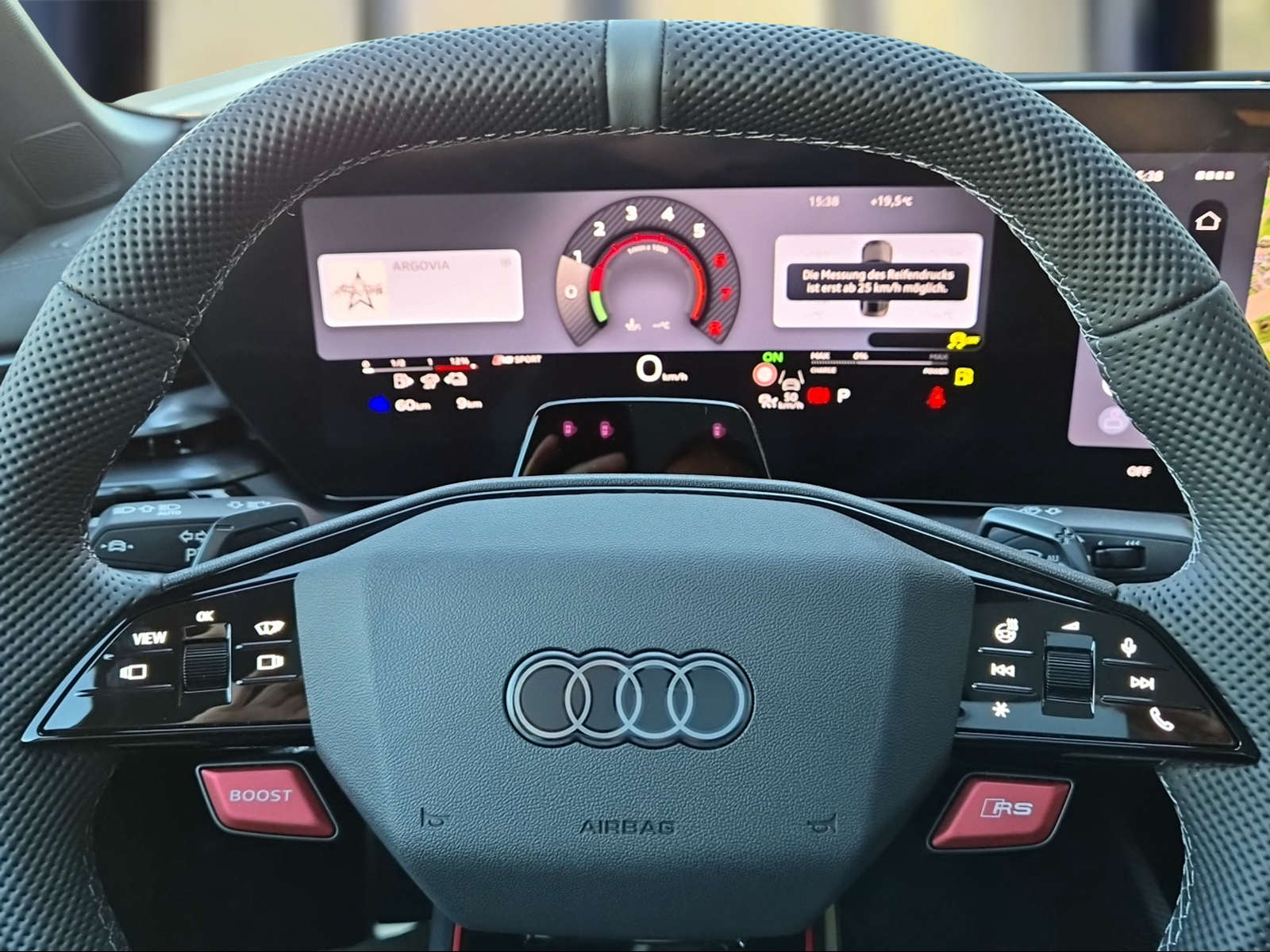 AUDI RS 5 Limousine TFSI 470 kW Tiptronic quattro Plateaugrau Metallic-image-11