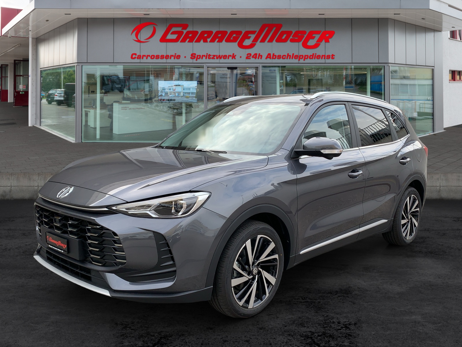 MG ZS 1.5 Hybrid+ Luxury-image-0