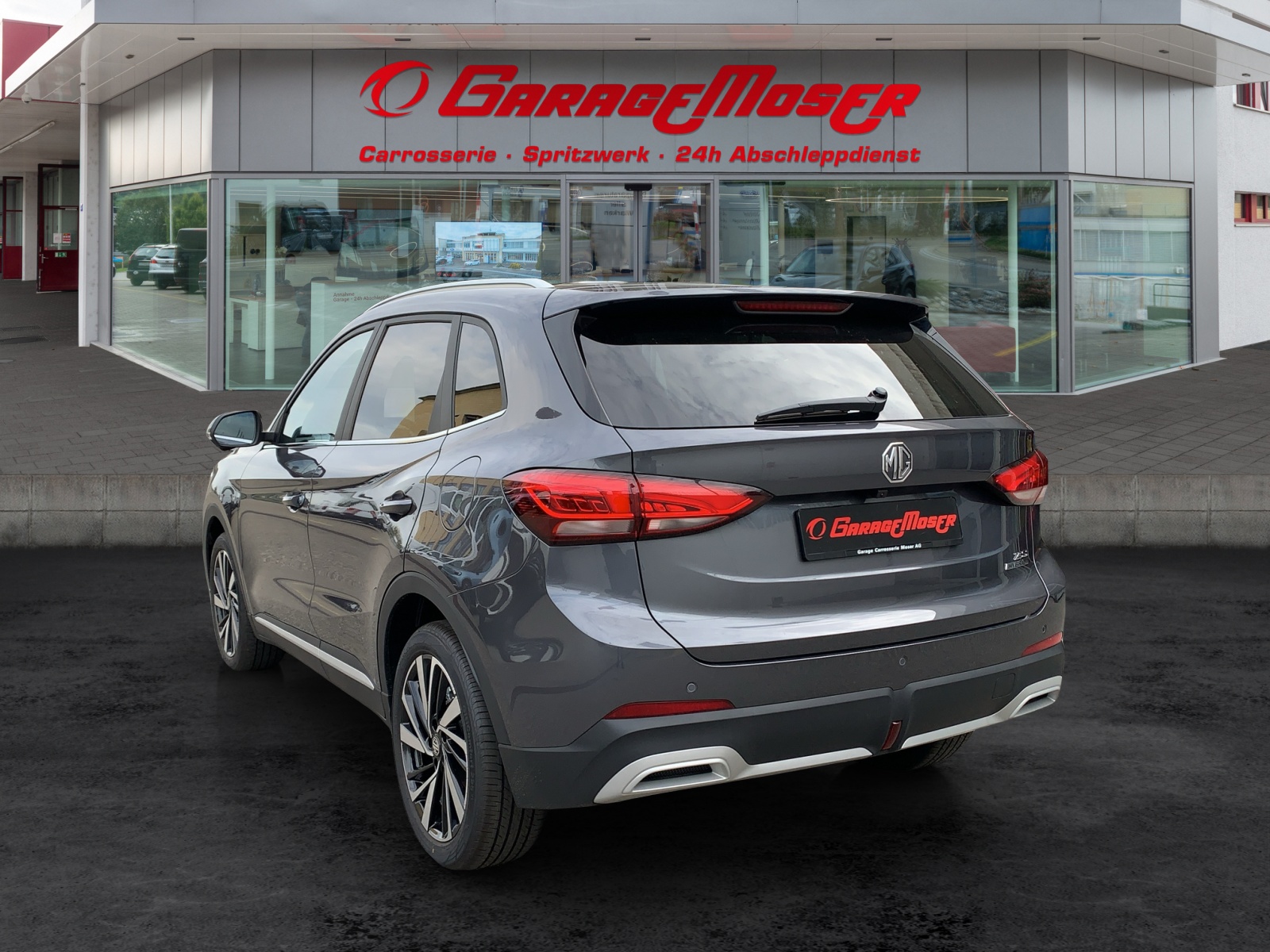 MG ZS 1.5 Hybrid+ Luxury-image-10