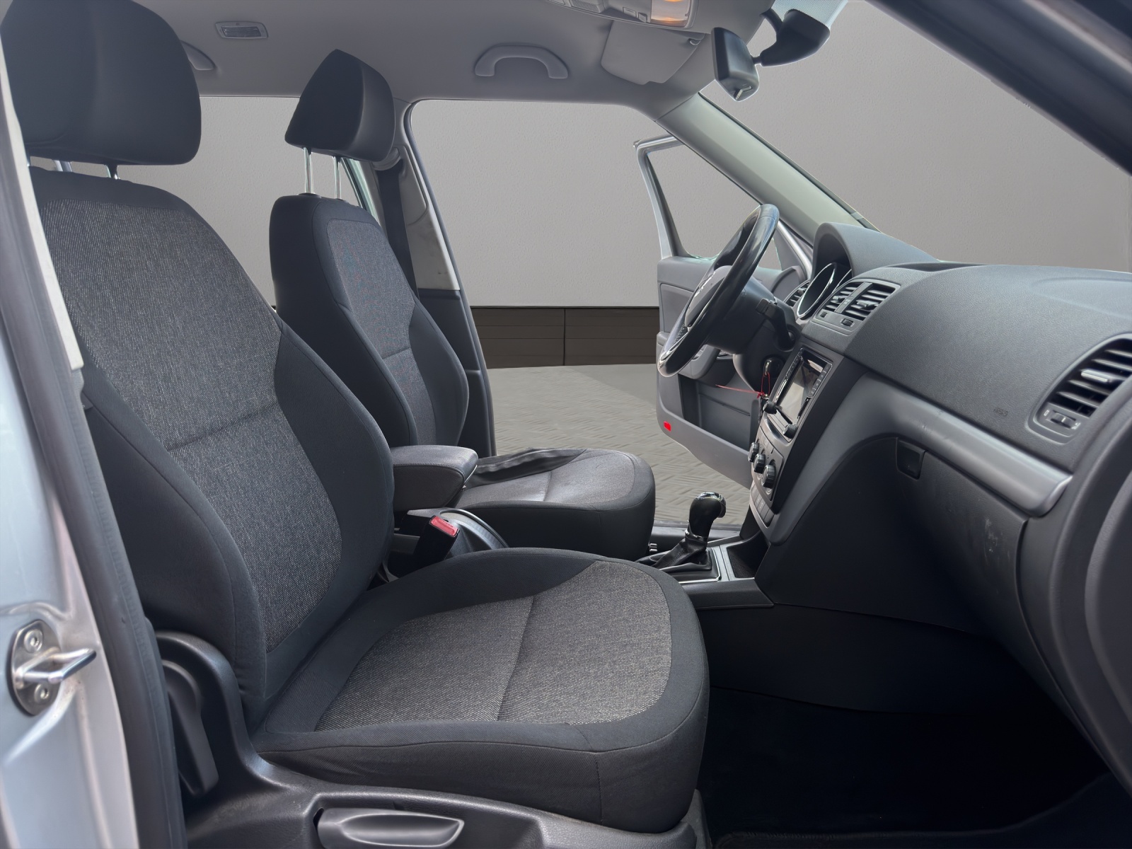 SKODA Yeti 1.4 TSI Style 4x4 DSG-image-16