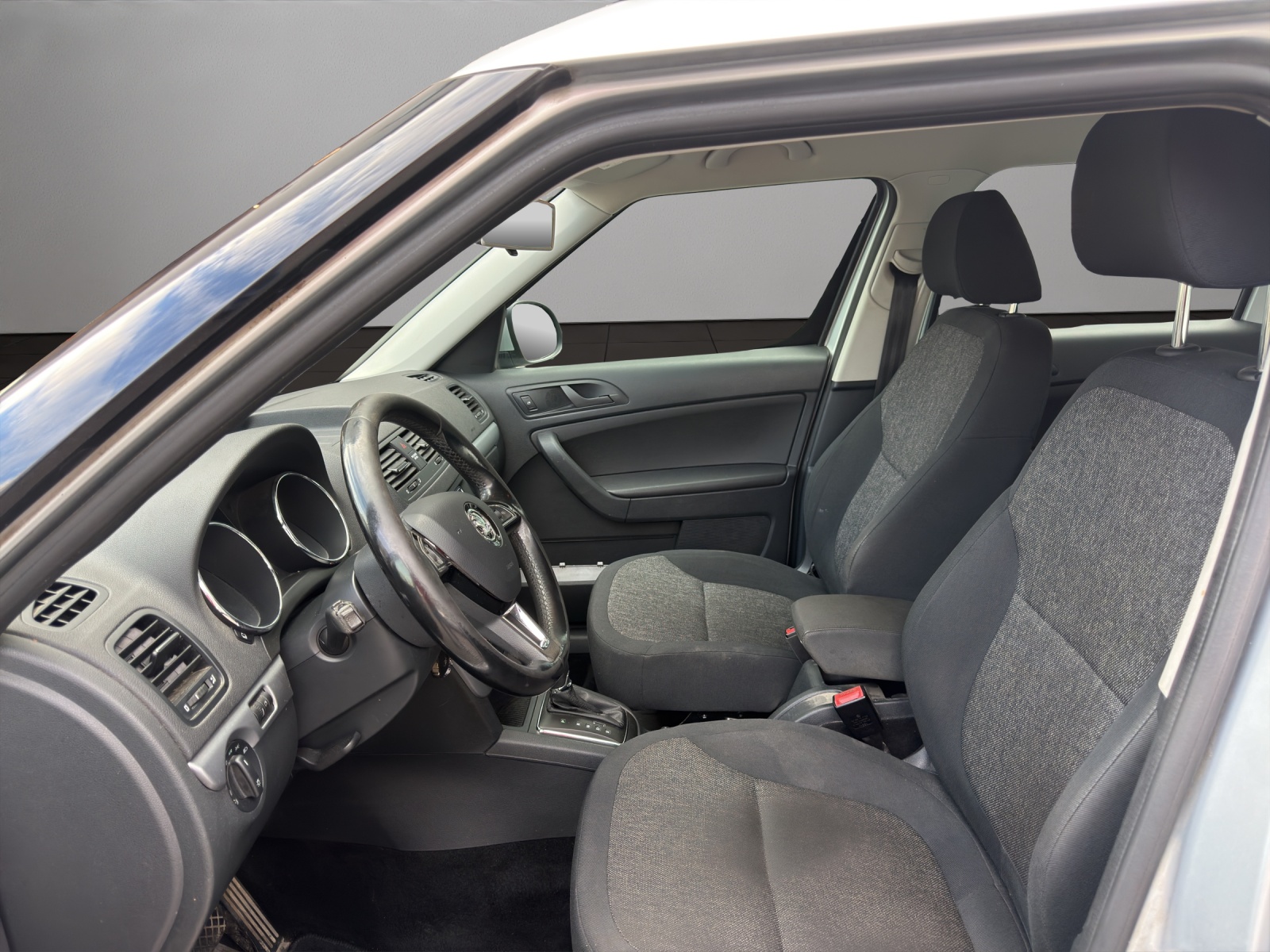 SKODA Yeti 1.4 TSI Style 4x4 DSG-image-8