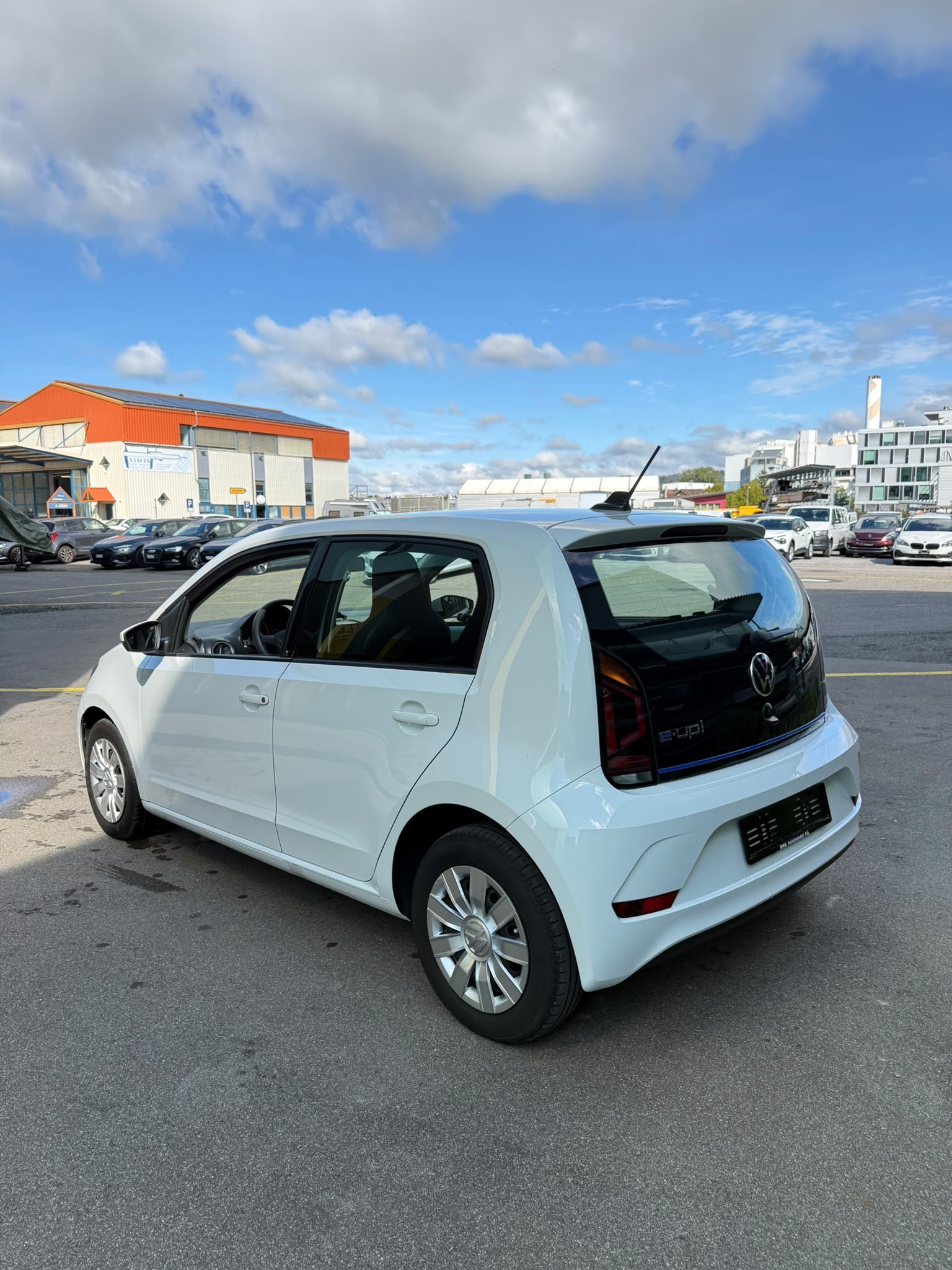 VW e-Up-image-4