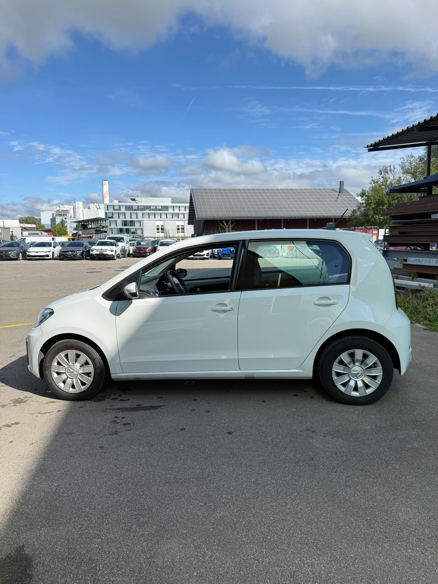 VW e-Up-image-3