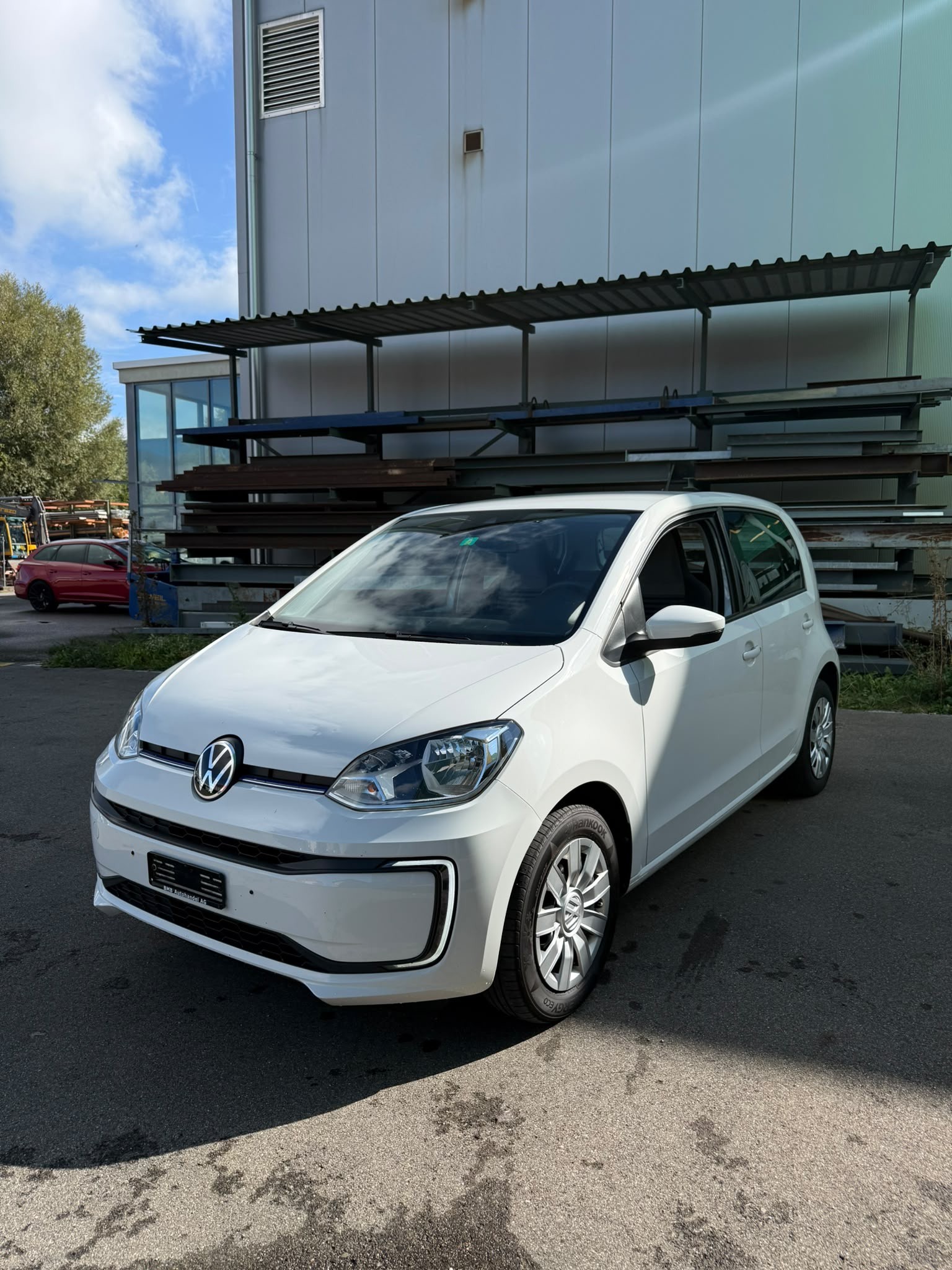 VW e-Up-image-2