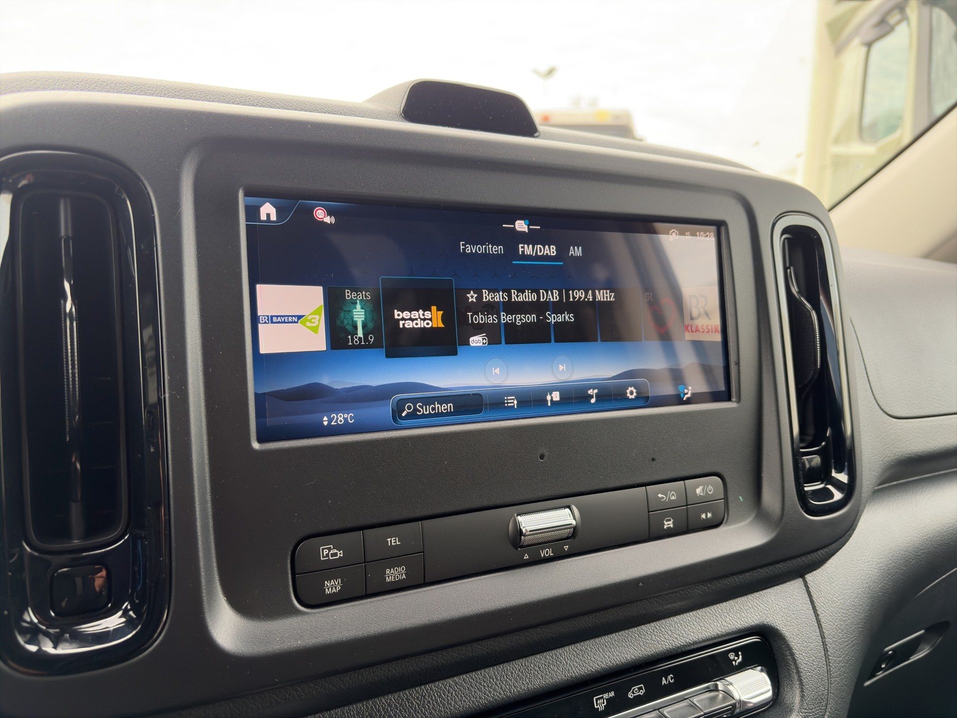 MERCEDES-BENZ Vito 114 CDI KA Pro L WORKER 4X4-image-8