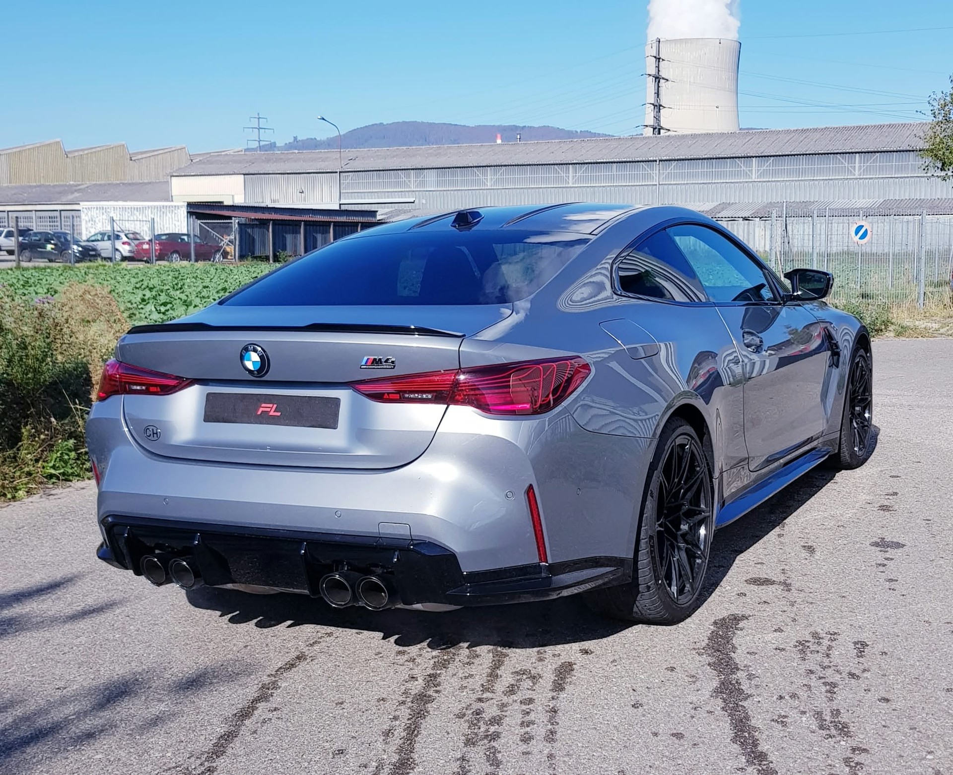 BMW M4 Coupé Competition-image-3