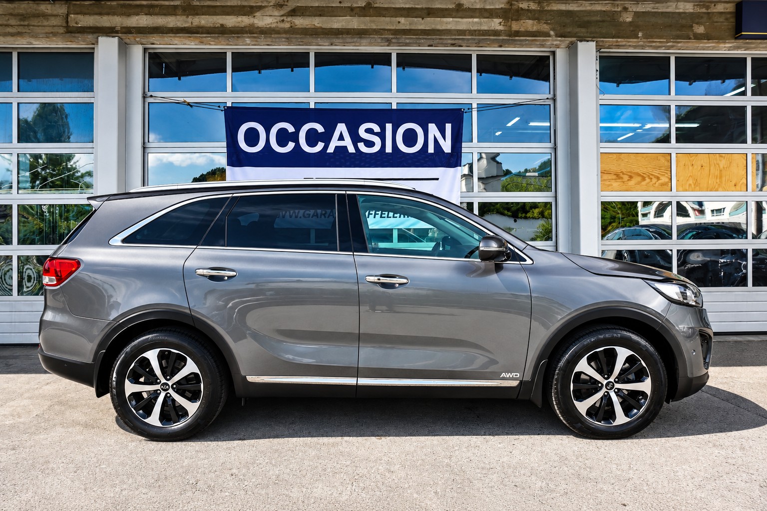 KIA Sorento 2.2 CRDi Style-image-2