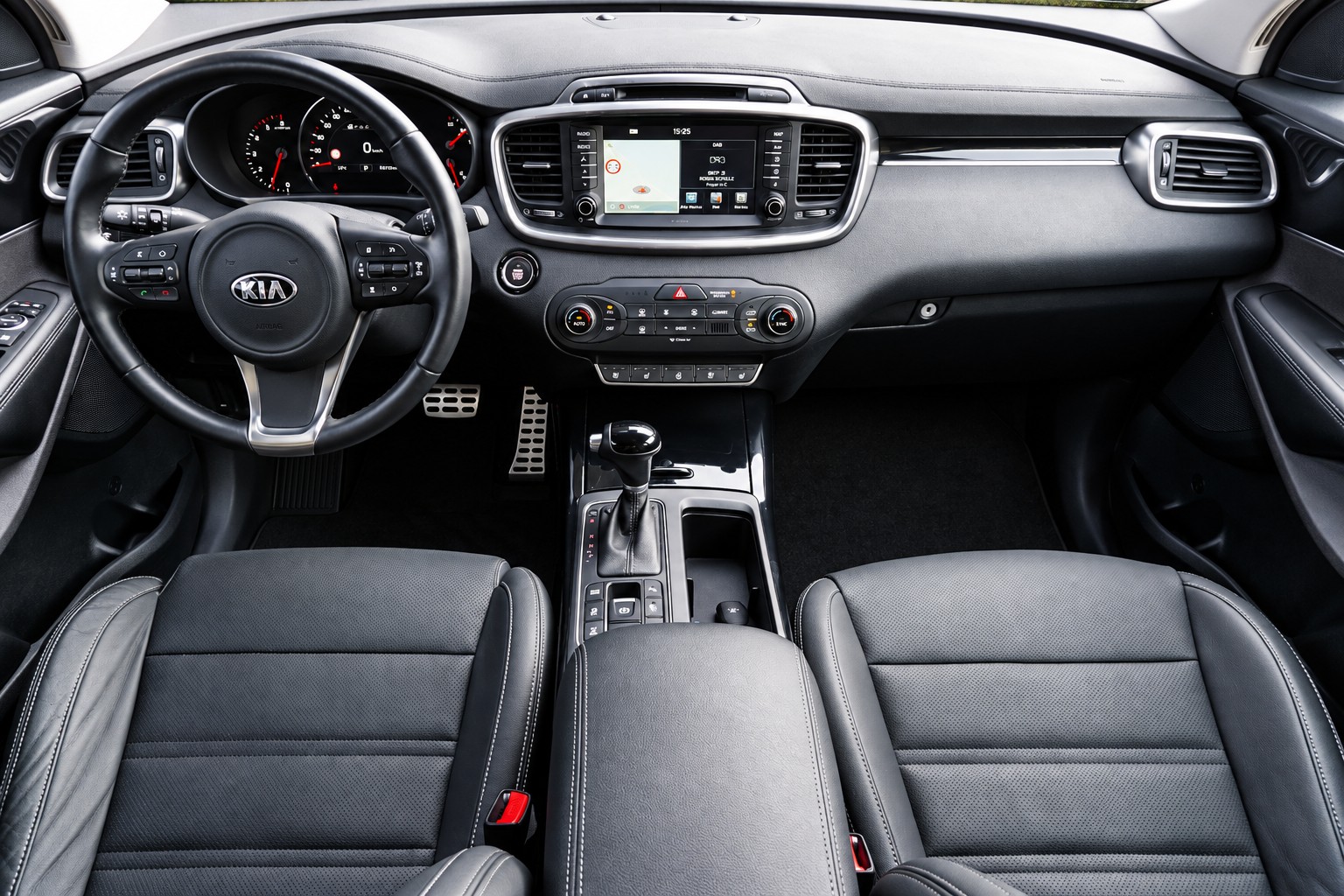 KIA Sorento 2.2 CRDi Style-image-8