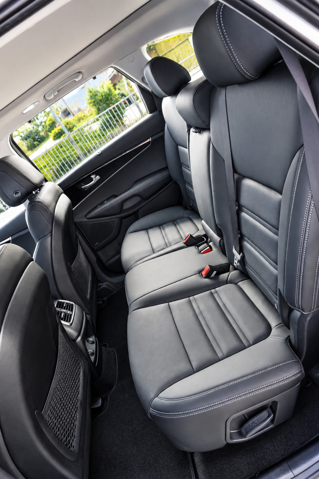 KIA Sorento 2.2 CRDi Style-image-11