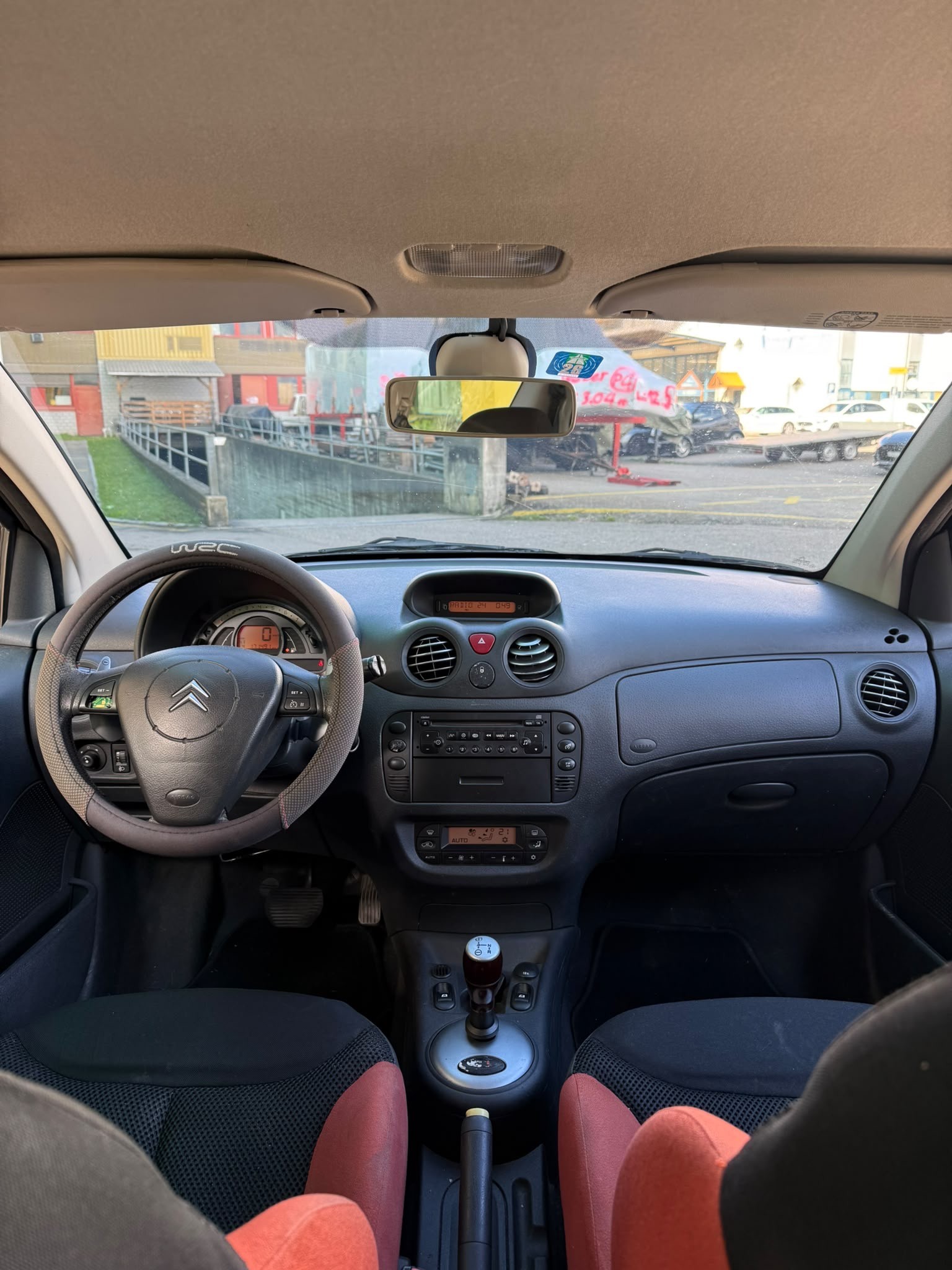 CITROEN C2 1.6i VTR SensoDrive-image-9