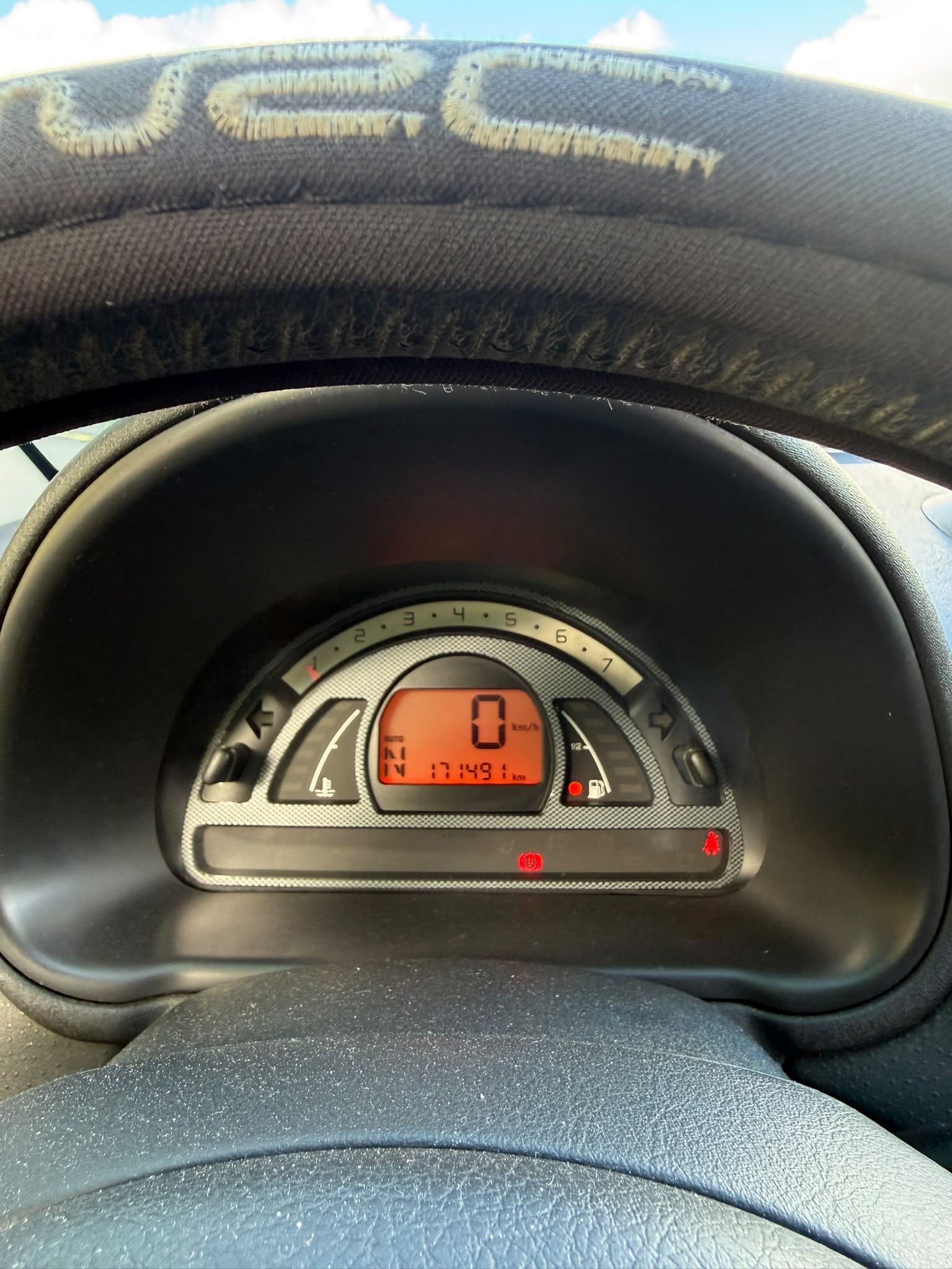 CITROEN C2 1.6i VTR SensoDrive-image-12