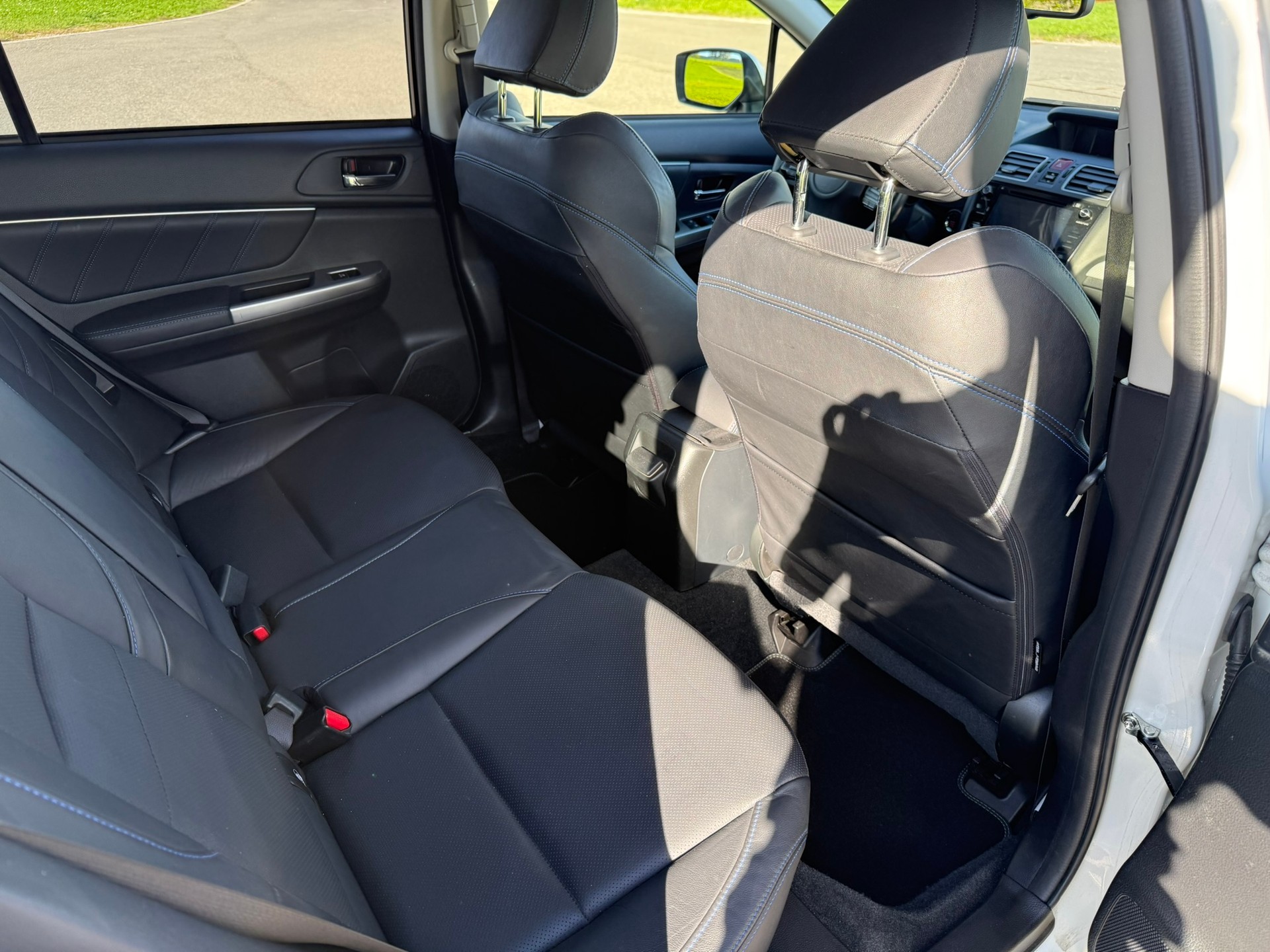 SUBARU Levorg 1.6DIT Luxury S AWD Lineartronic-image-6