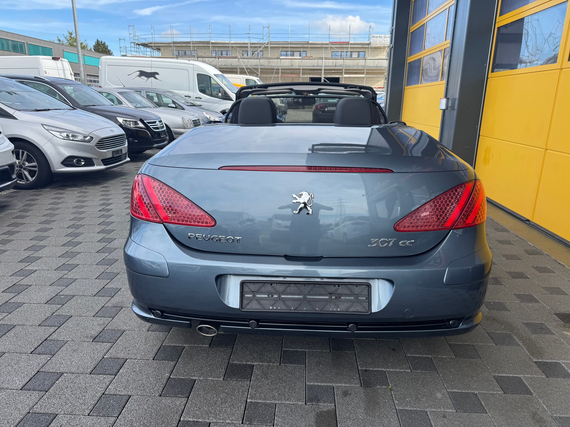 PEUGEOT 307 CC 2.0 16V Platinum Edition-image-6