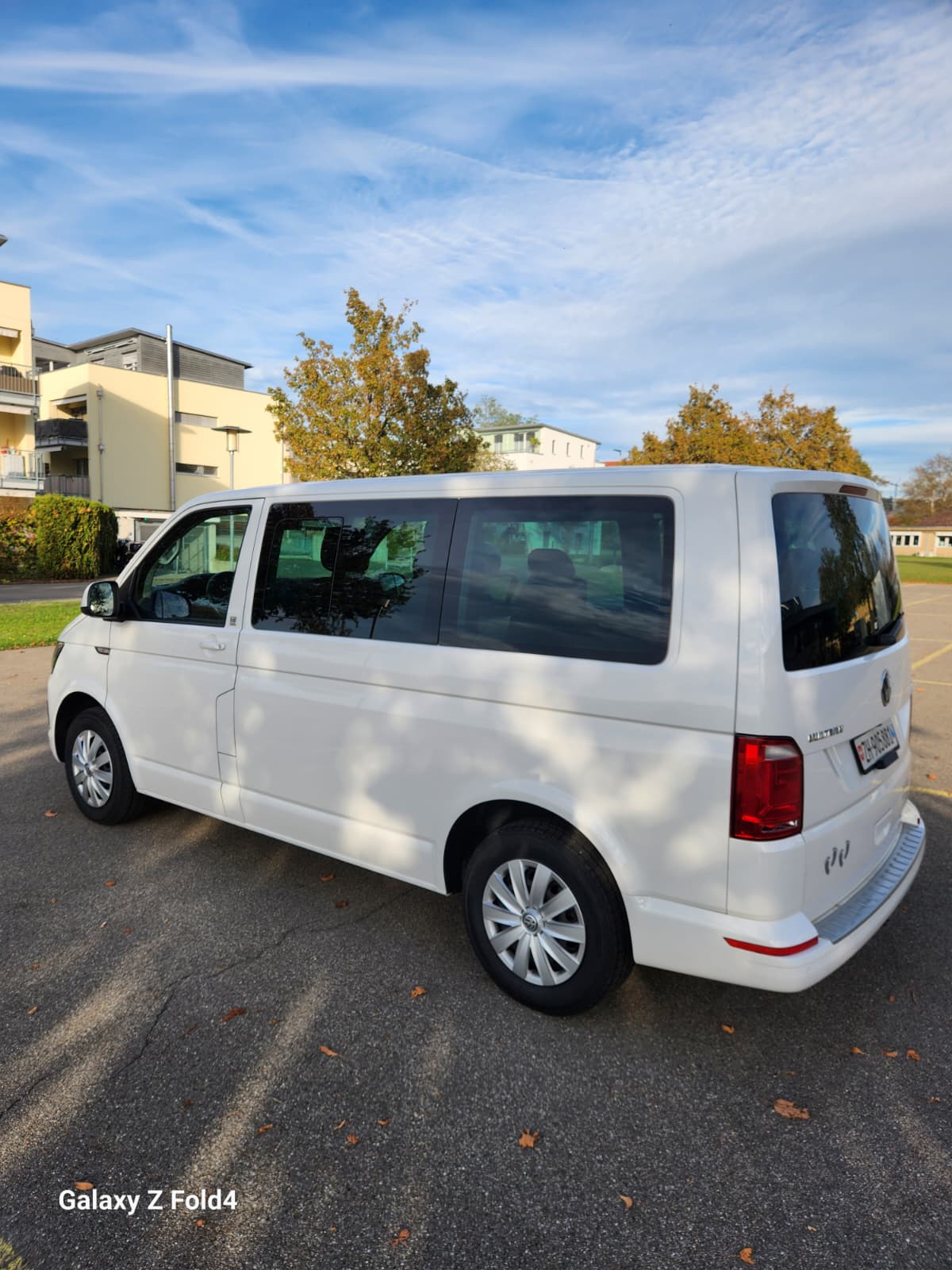 VW 2.0 TDI 150 HL Liberty Multivan-image-3