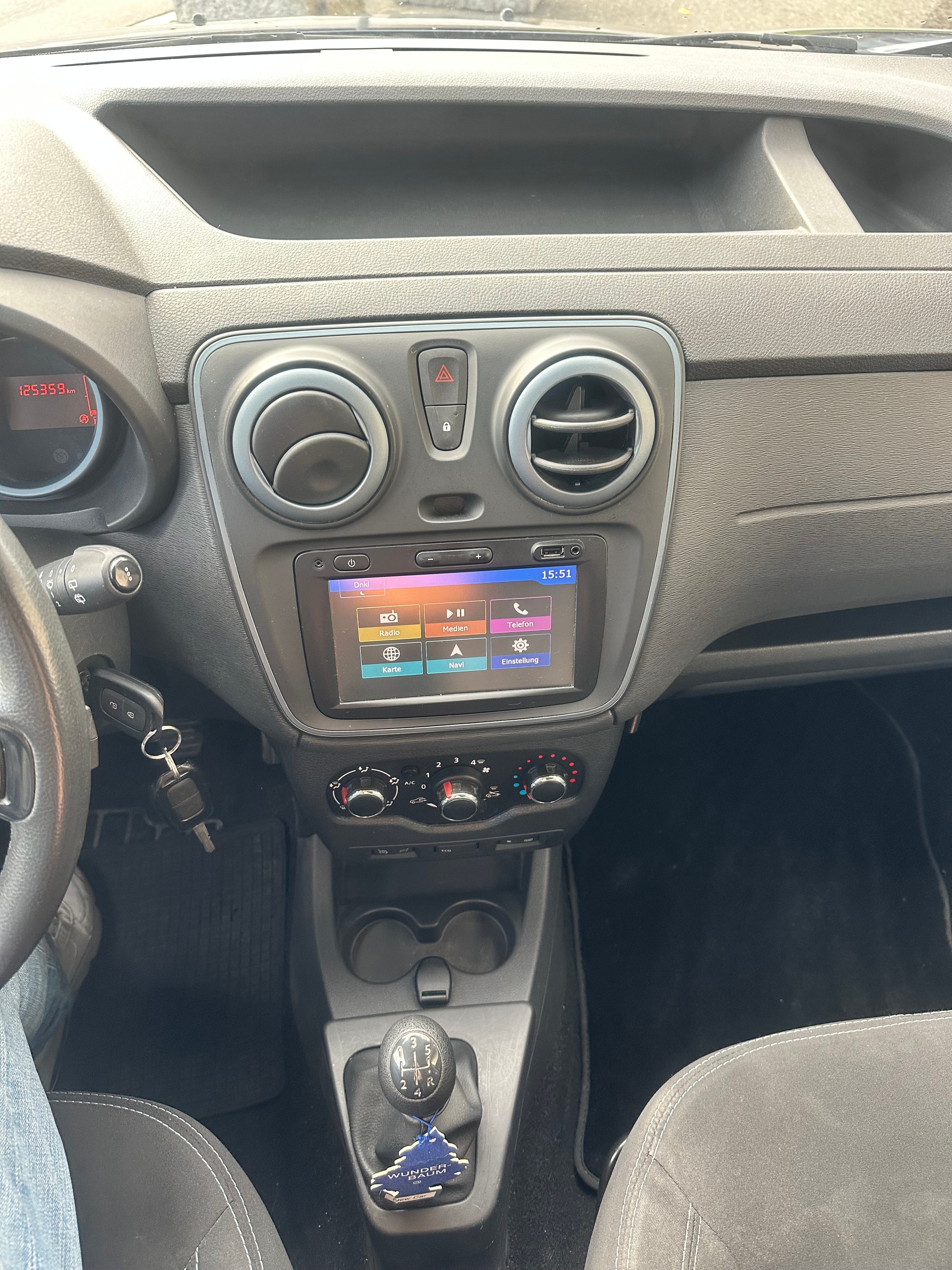 DACIA Dokker 1.2 T Stepway-image-12