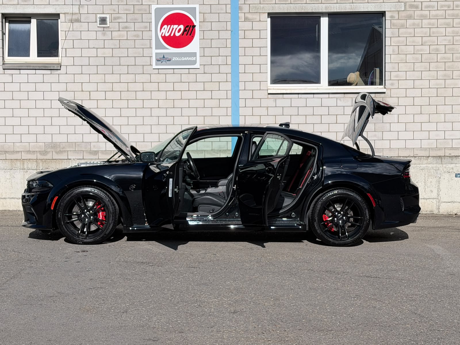 DODGE CHARGER HELLCAT WIDEBODY 717 PS-image-8
