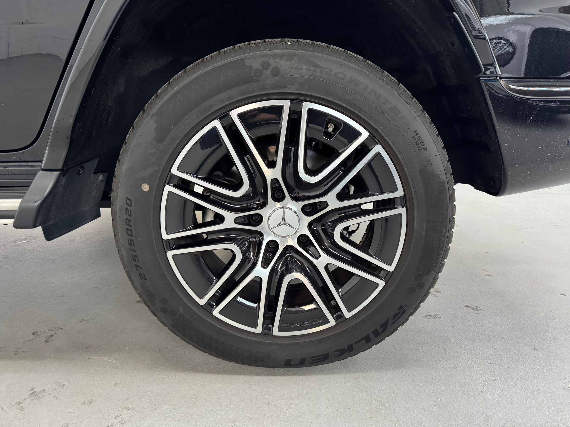 MERCEDES-BENZ G 450d 9G-Tronic-image-8
