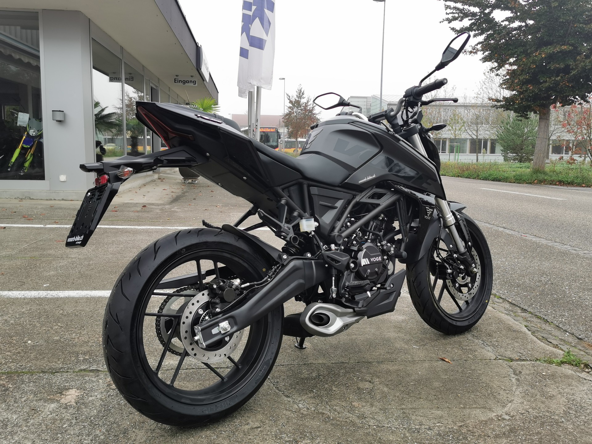 VOGE 125 R ABS-showroom-element-2