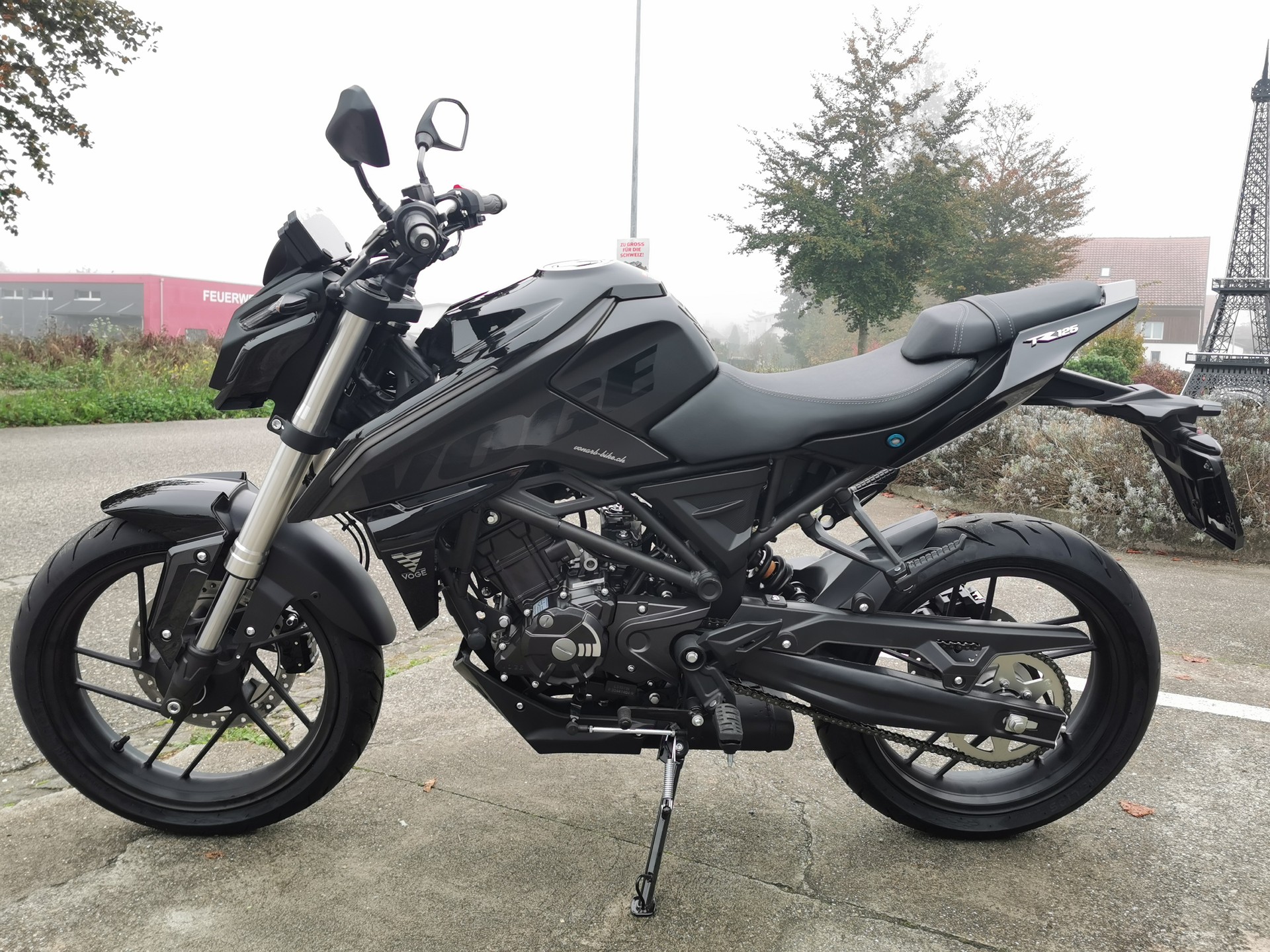 VOGE 125 R ABS-showroom-element-3