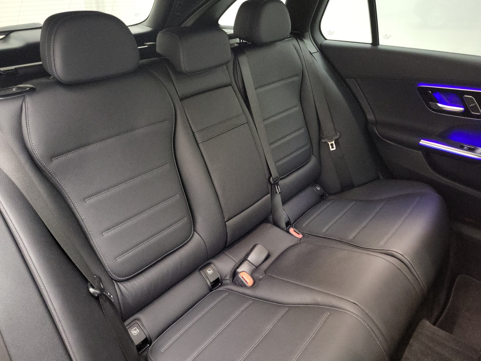 MERCEDES-BENZ C 220 d All-Terrain Avantgarde 4Matic T-image-9