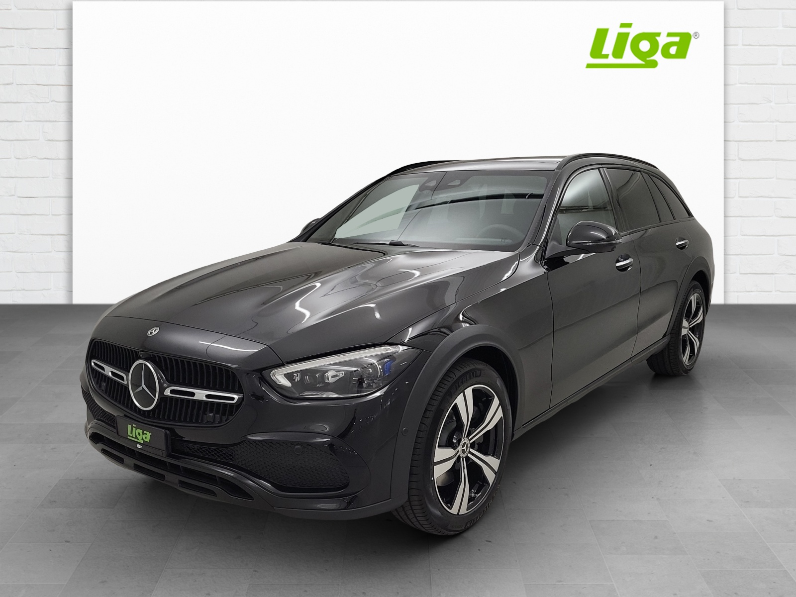 MERCEDES-BENZ C 220 d All-Terrain Avantgarde 4Matic T-image-1