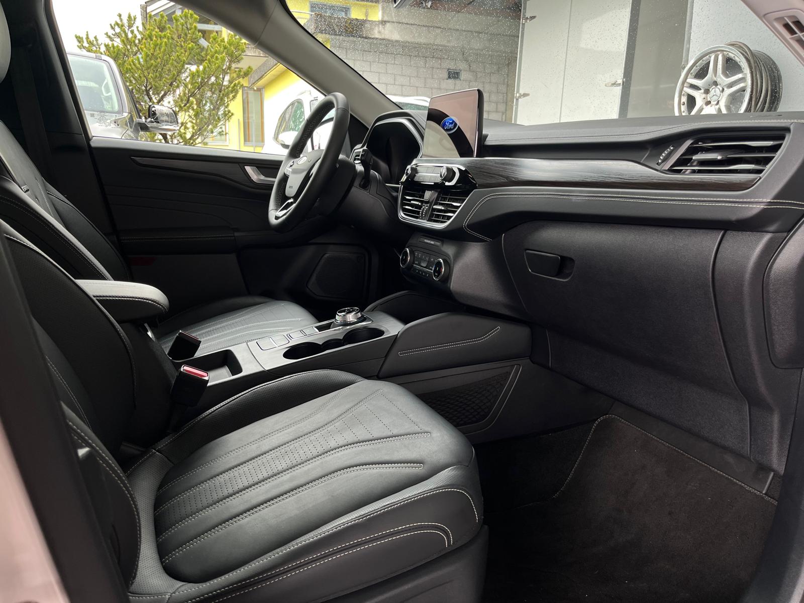 FORD Kuga 2.5 FHEV Vignale 4wd 60Mt Gara-image-14