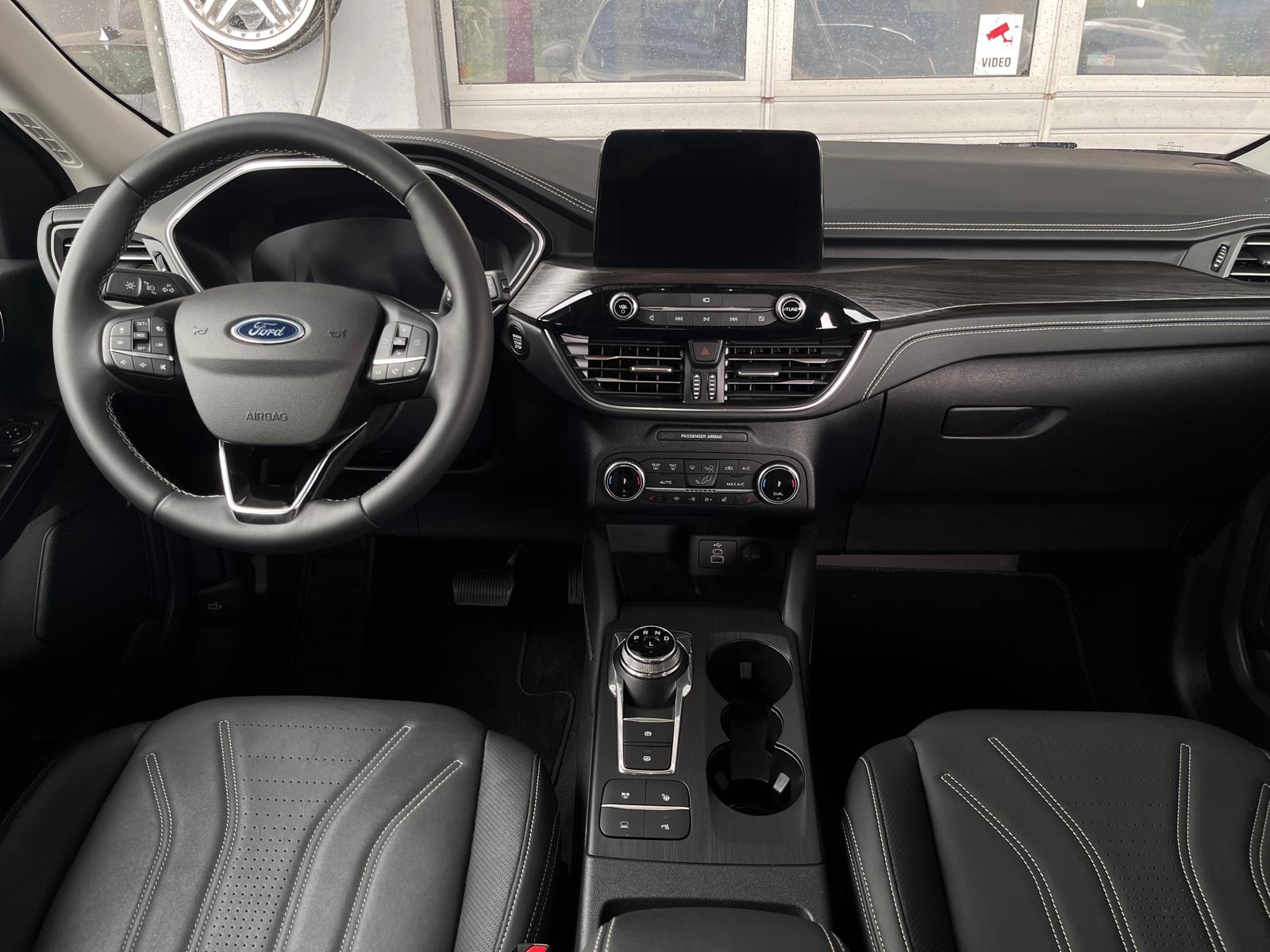 FORD Kuga 2.5 FHEV Vignale 4wd 60Mt Gara-image-17