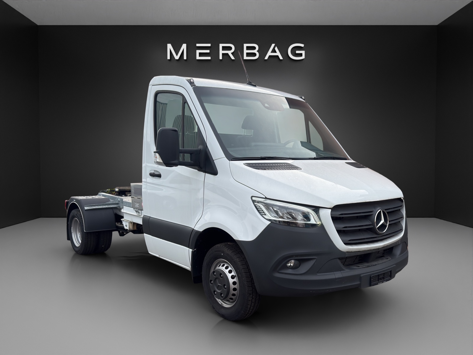 MERCEDES-BENZ Sprinter 519 CDI Standard-image-0