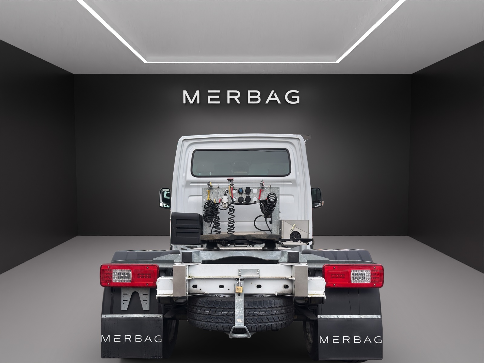 MERCEDES-BENZ Sprinter 519 CDI Standard-image-2