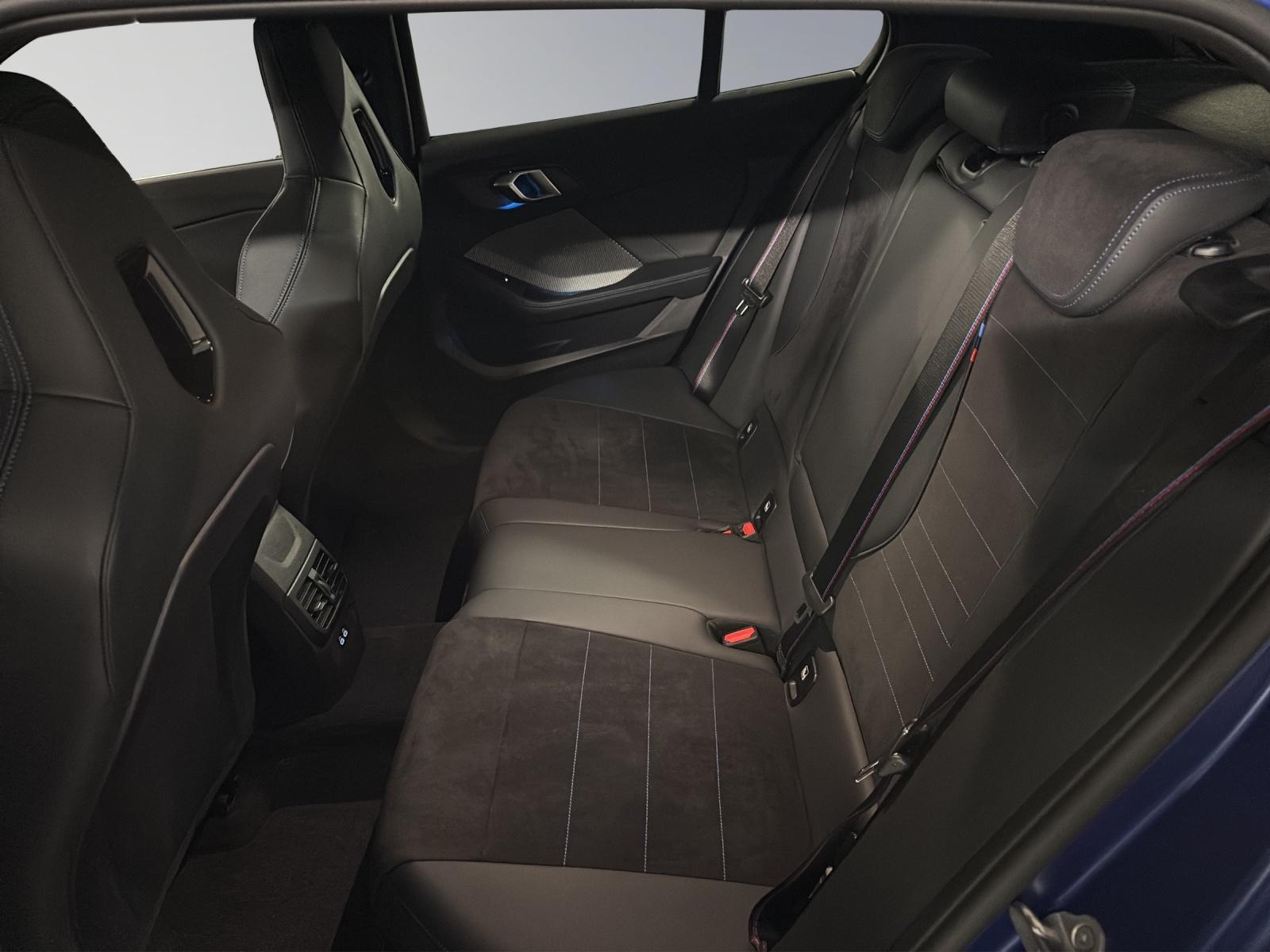 BMW M135i xDrive-image-6